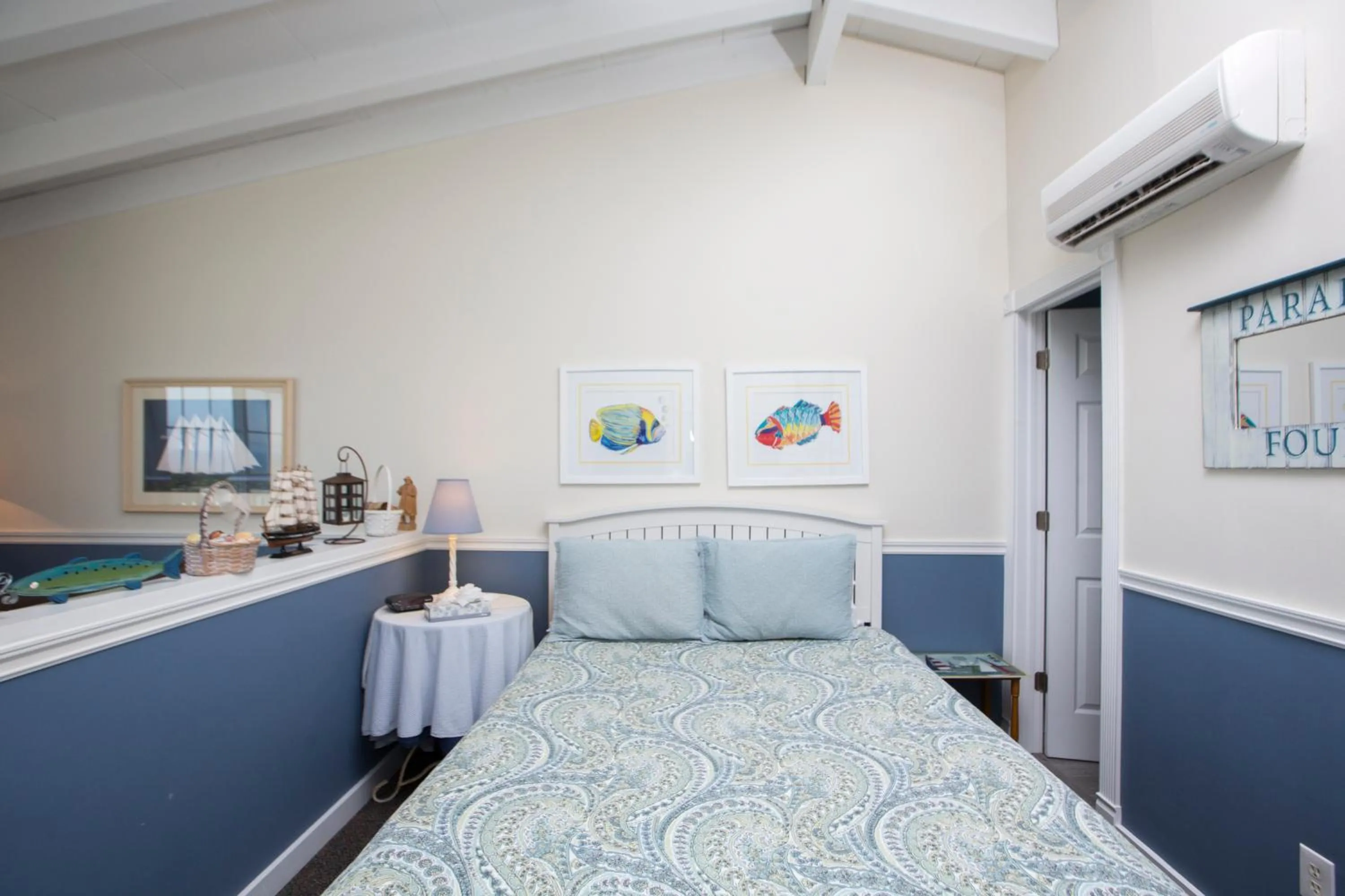 Bed in Beach Plum Resort