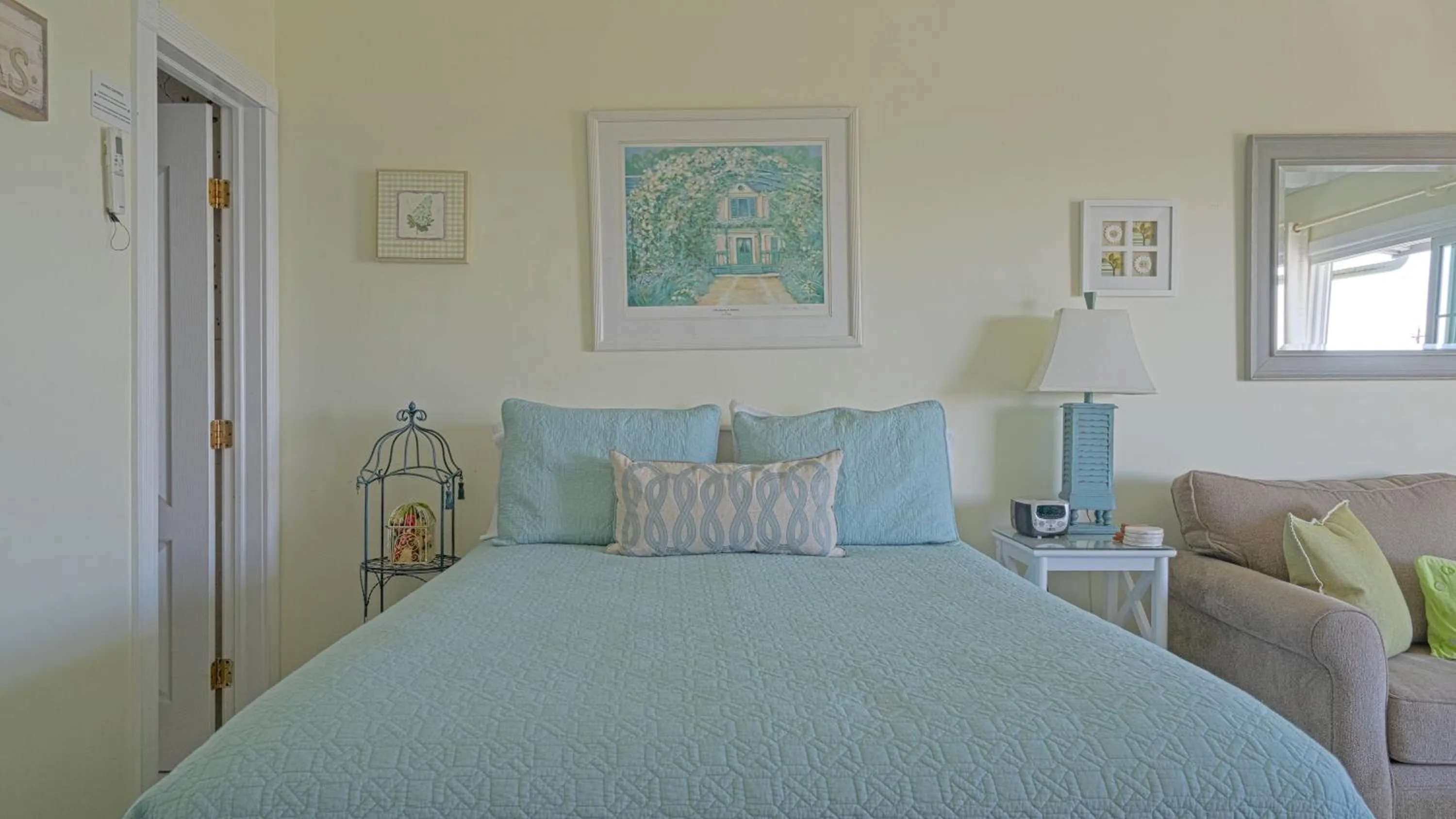 Bed in Beach Plum Resort