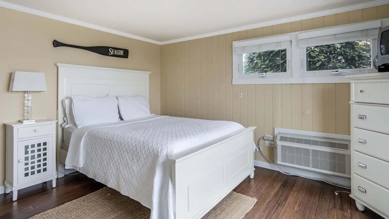 Bed in Beach Plum Resort