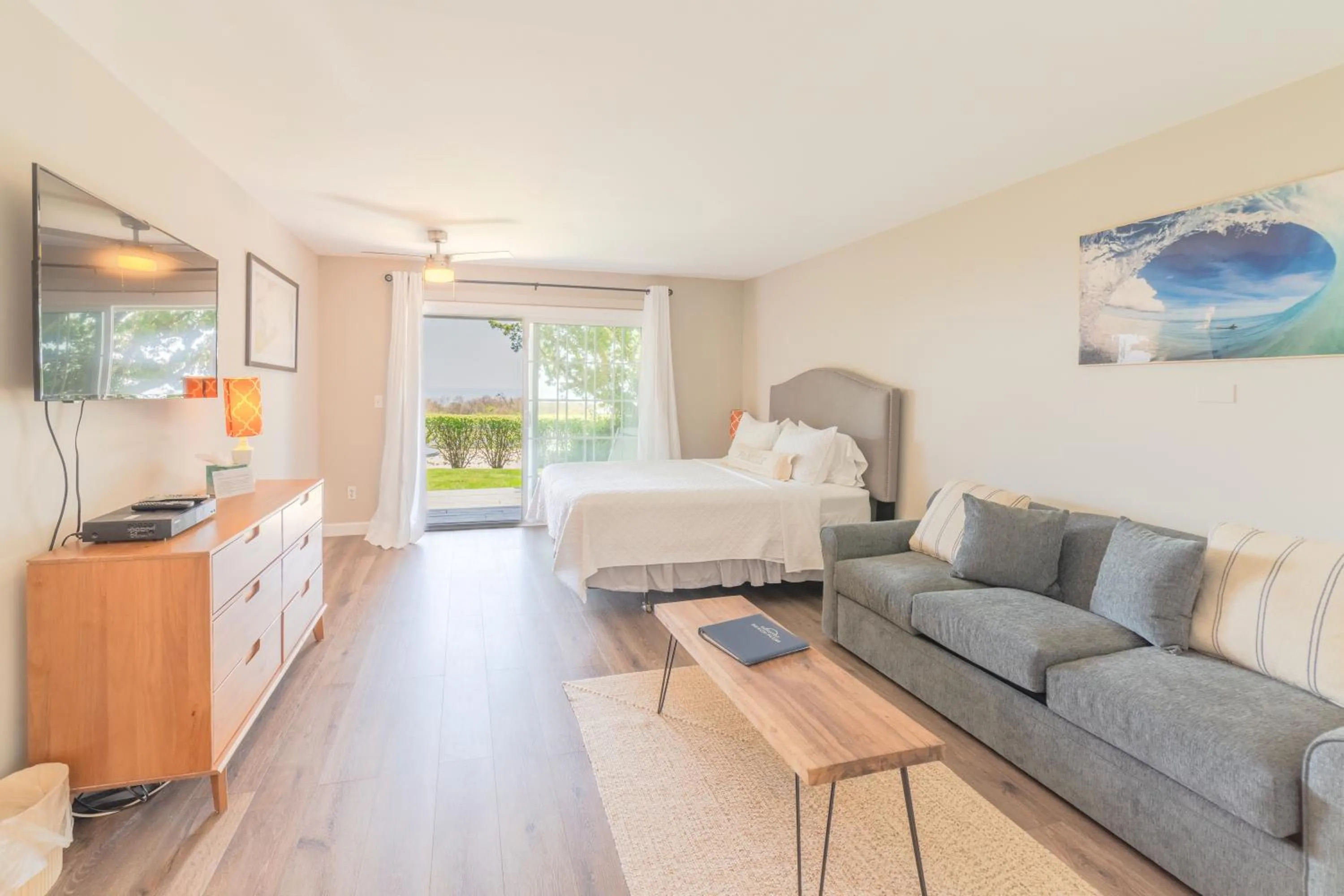 Bed in Beach Plum Resort