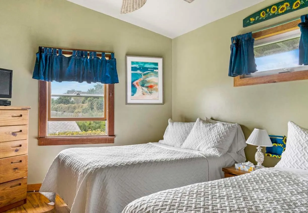 Bed in Beach Plum Resort