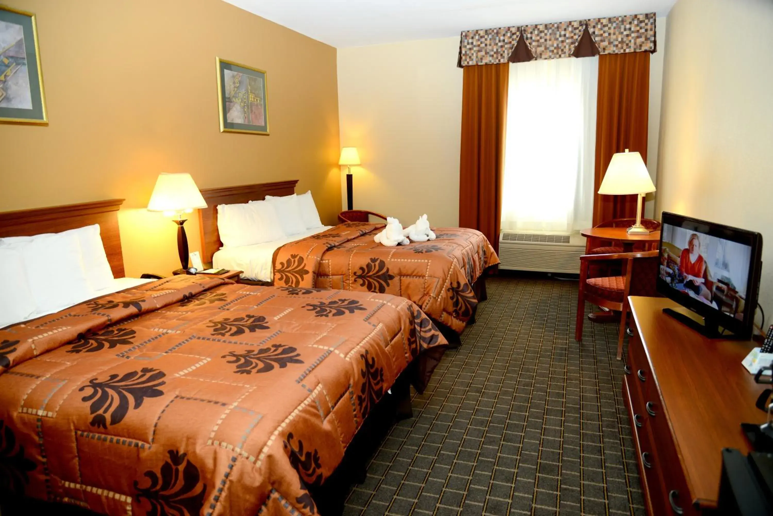 Photo of the whole room in Days Inn by Wyndham Mesquite Rodeo TX Photo of the whole room in Days Inn by Wyndham Mesquite Rodeo TX