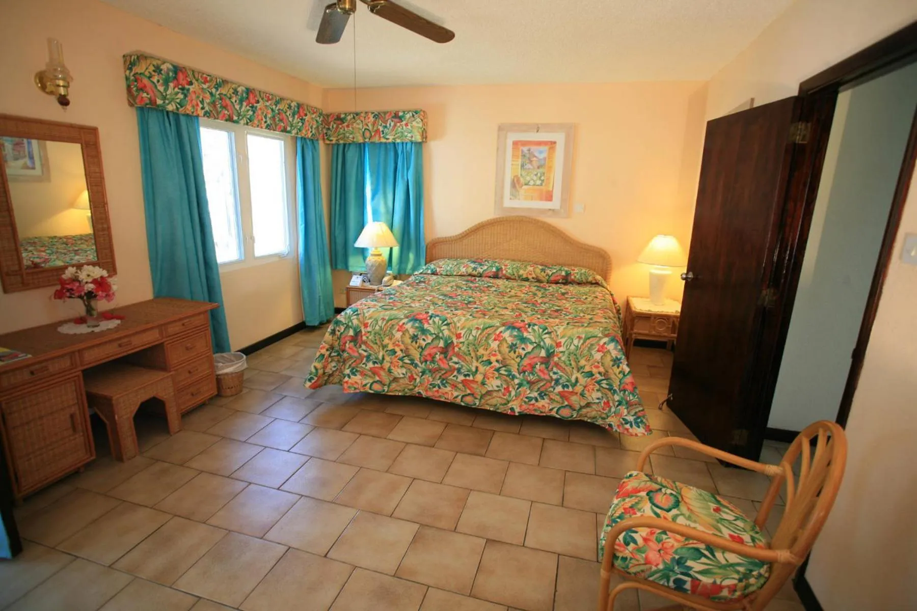 Photo of the whole room, Bed in Timothy Beach Resort