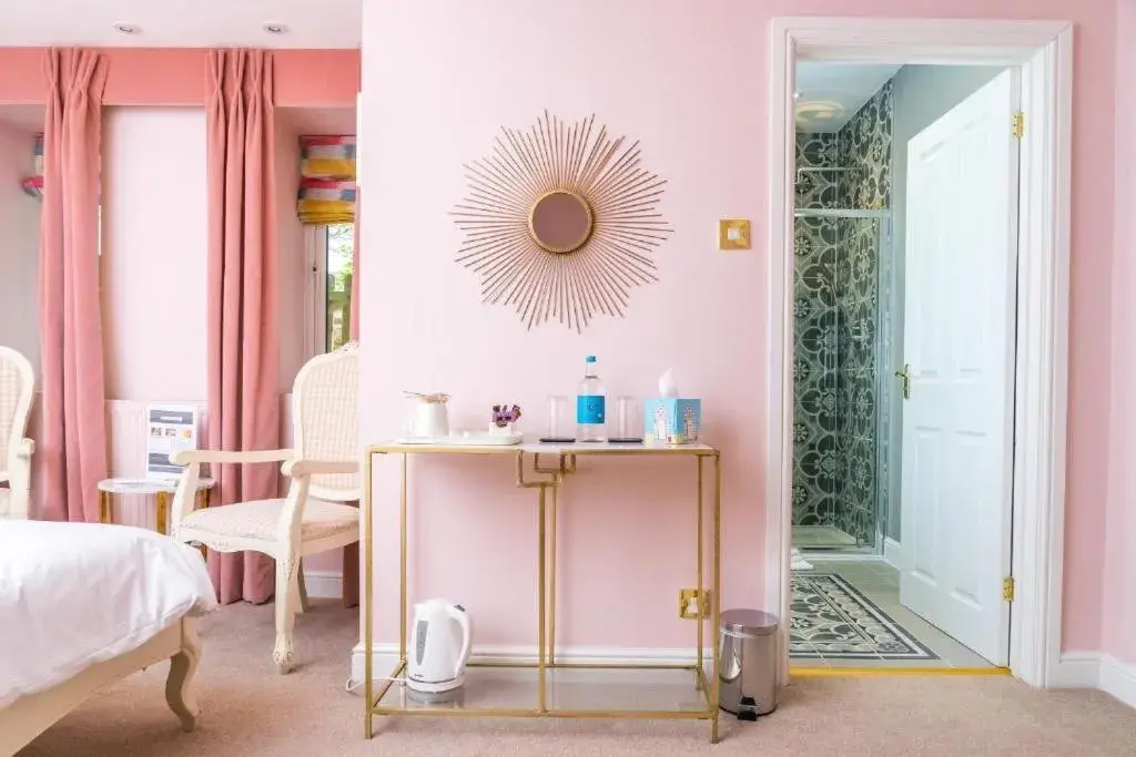 Photo of the whole room, Bed in Oldfields House Photo of the whole room, Bed in Oldfields House