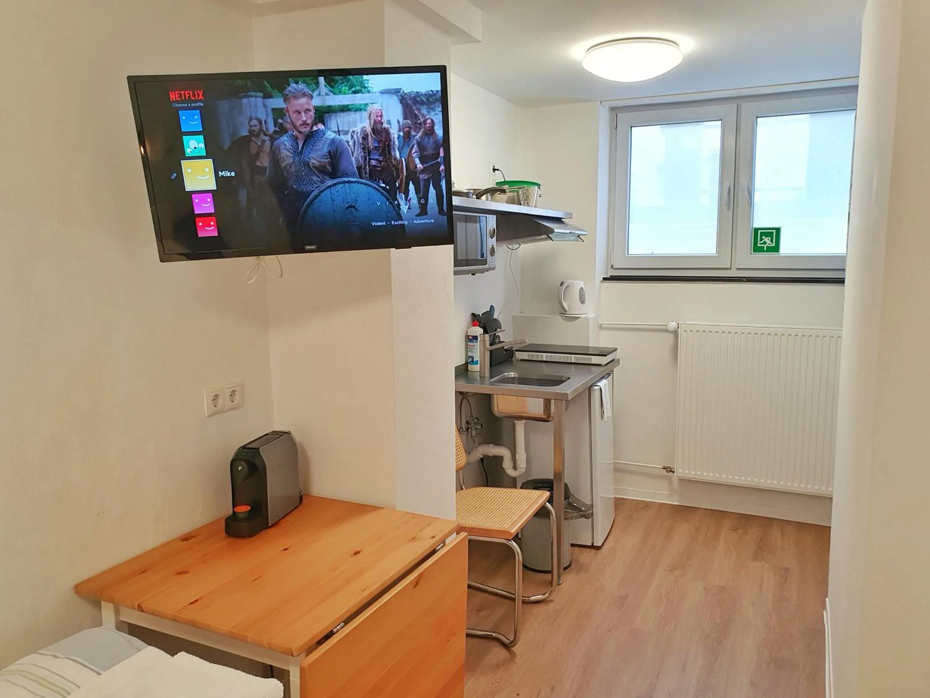 TV and multimedia in Aparthotel Sanni