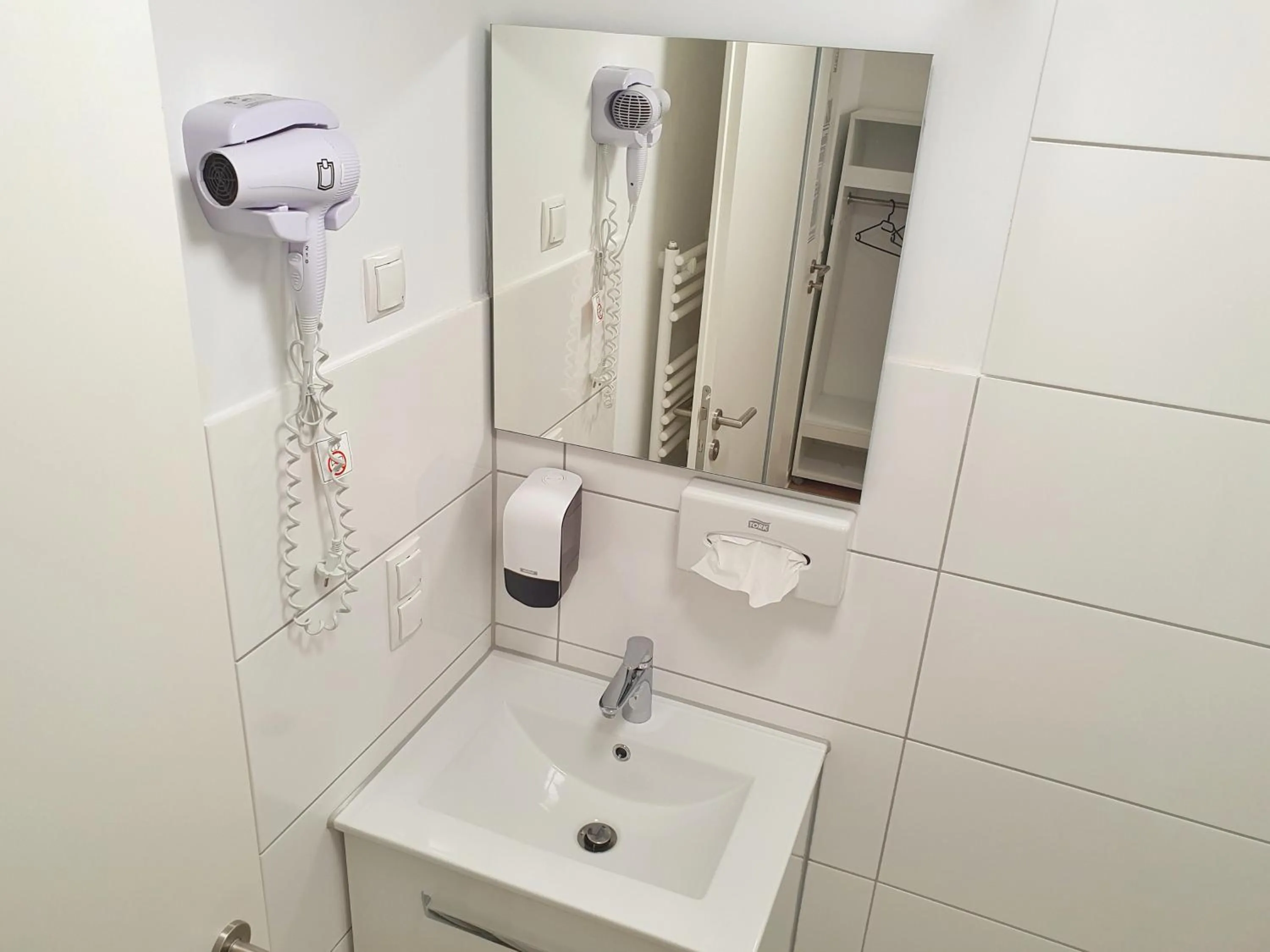 Bathroom in Aparthotel Sanni