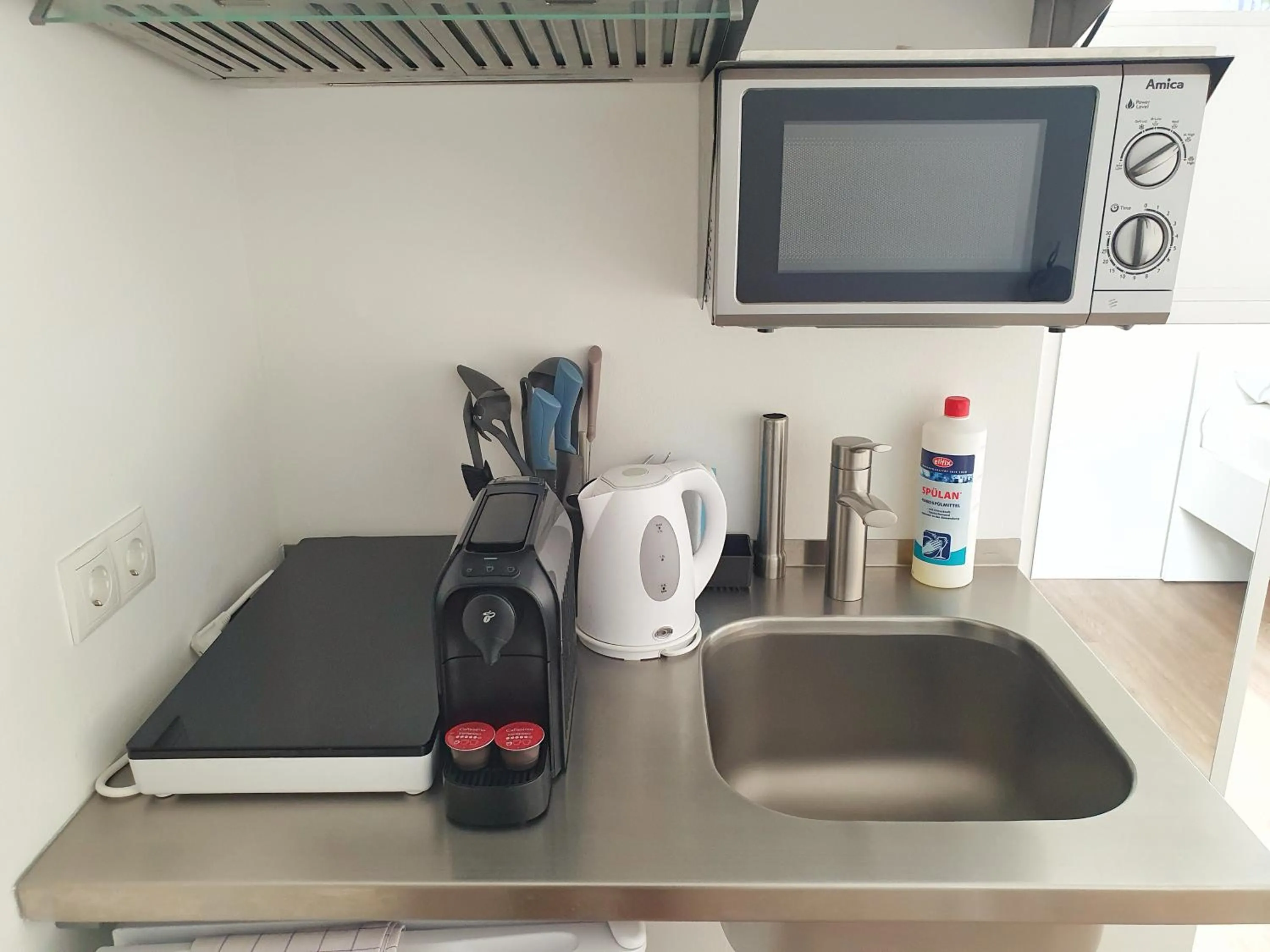 Coffee/tea facilities in Aparthotel Sanni