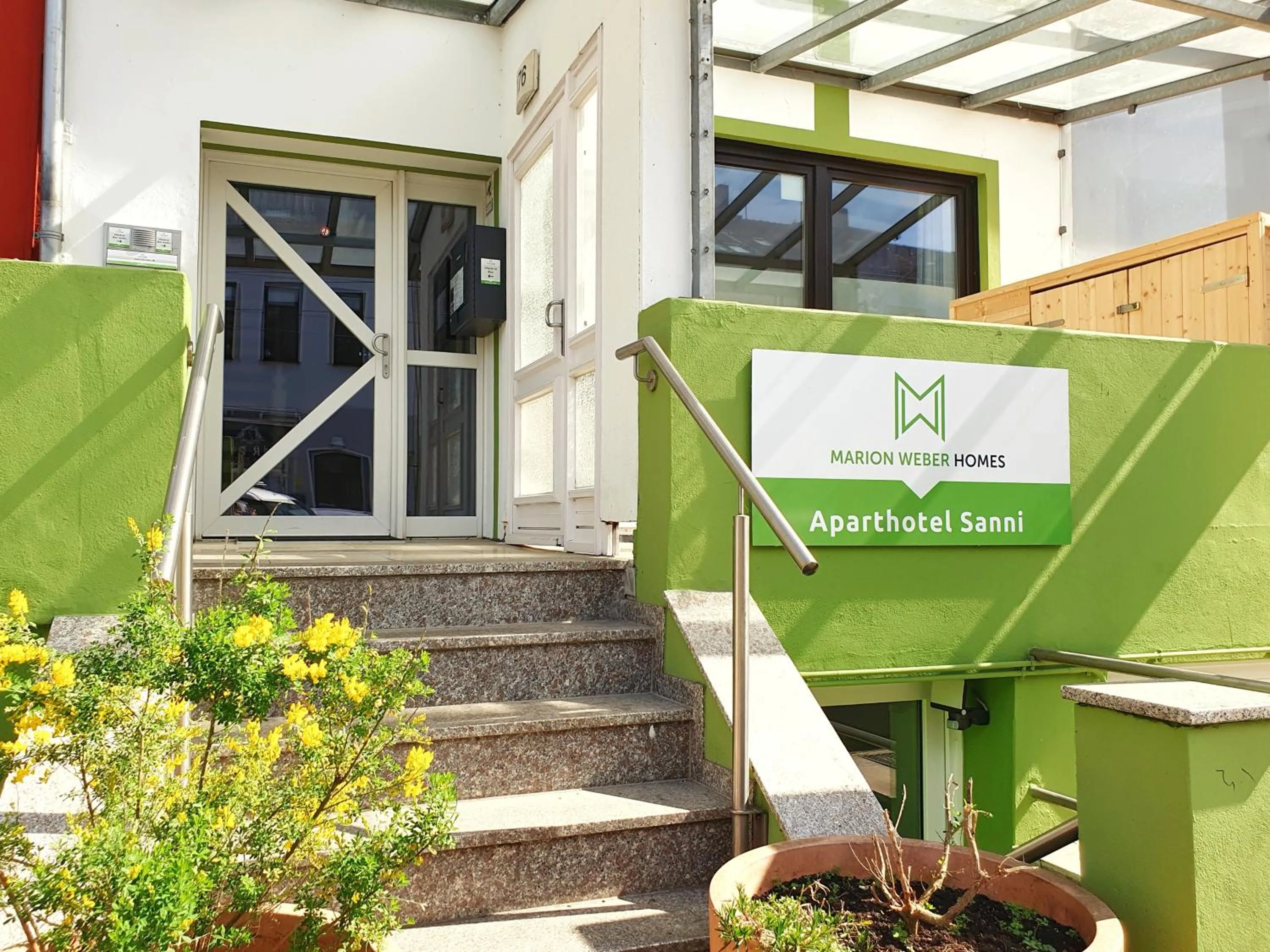 Property building in Aparthotel Sanni
