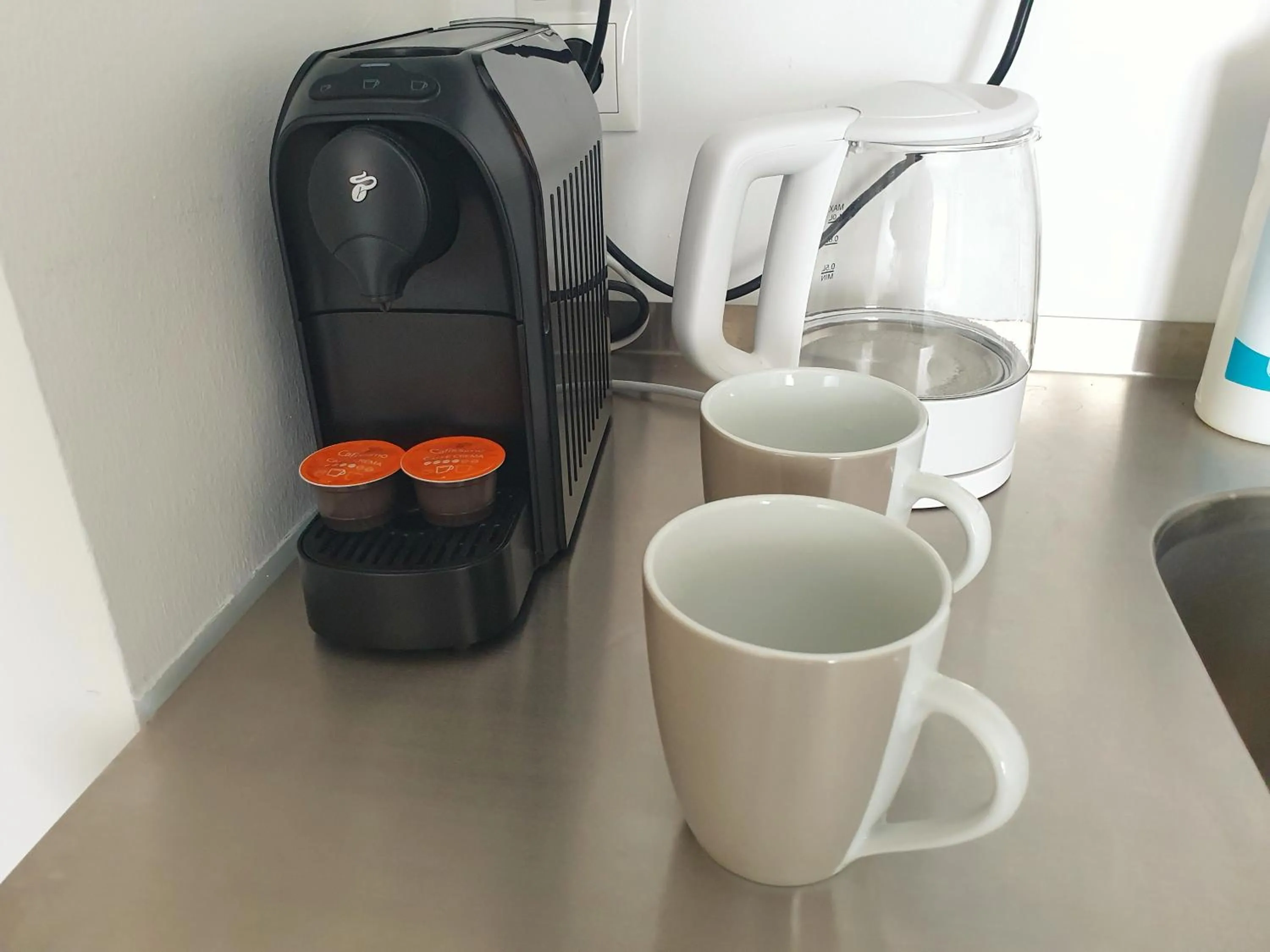 Coffee/tea facilities in Aparthotel Sanni