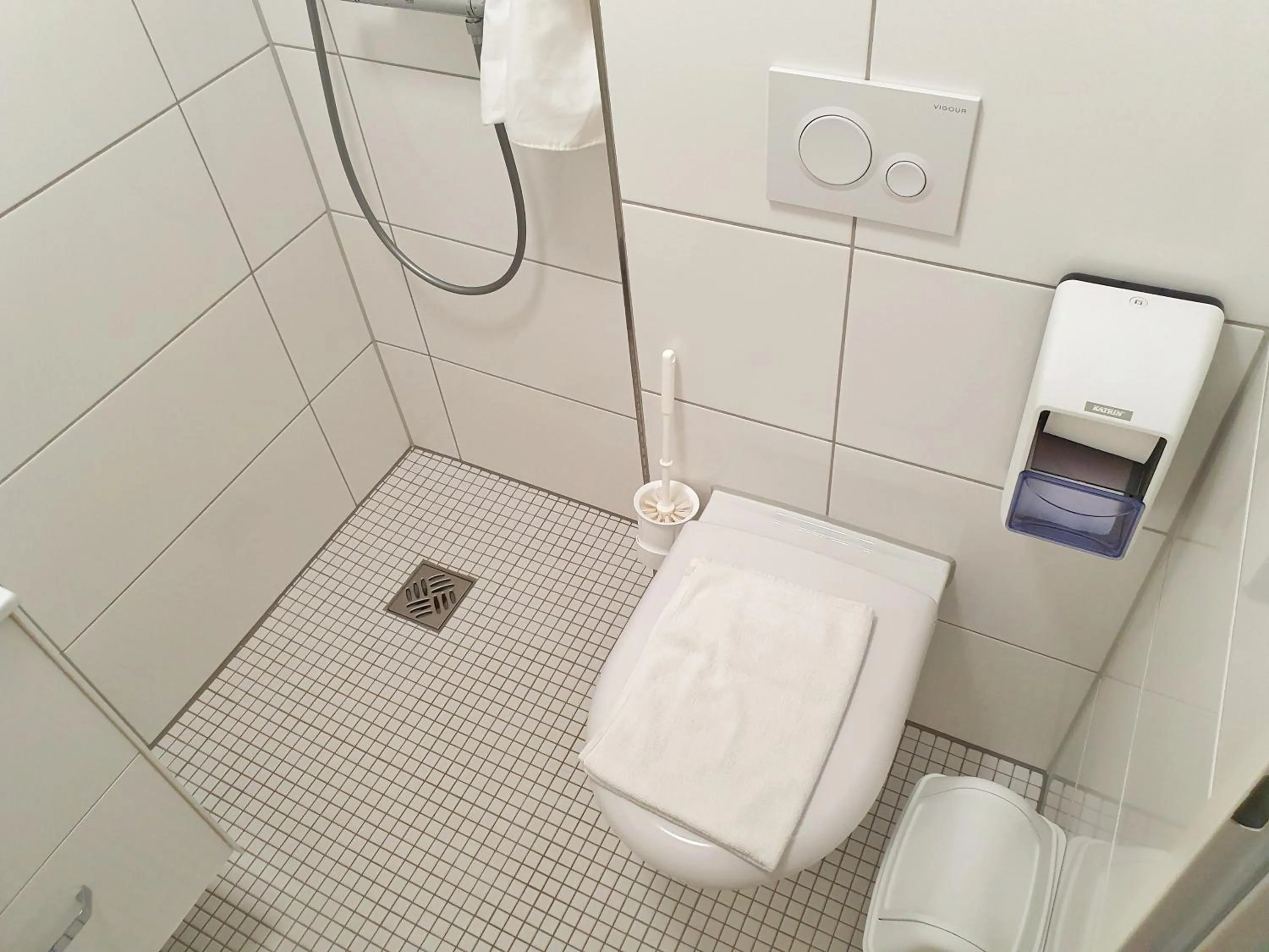 Shower in Aparthotel Sanni