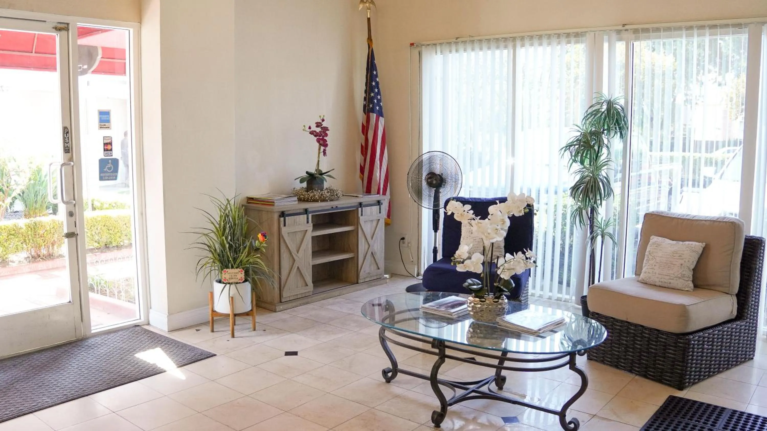 Lobby or reception in Country Inn Ontario