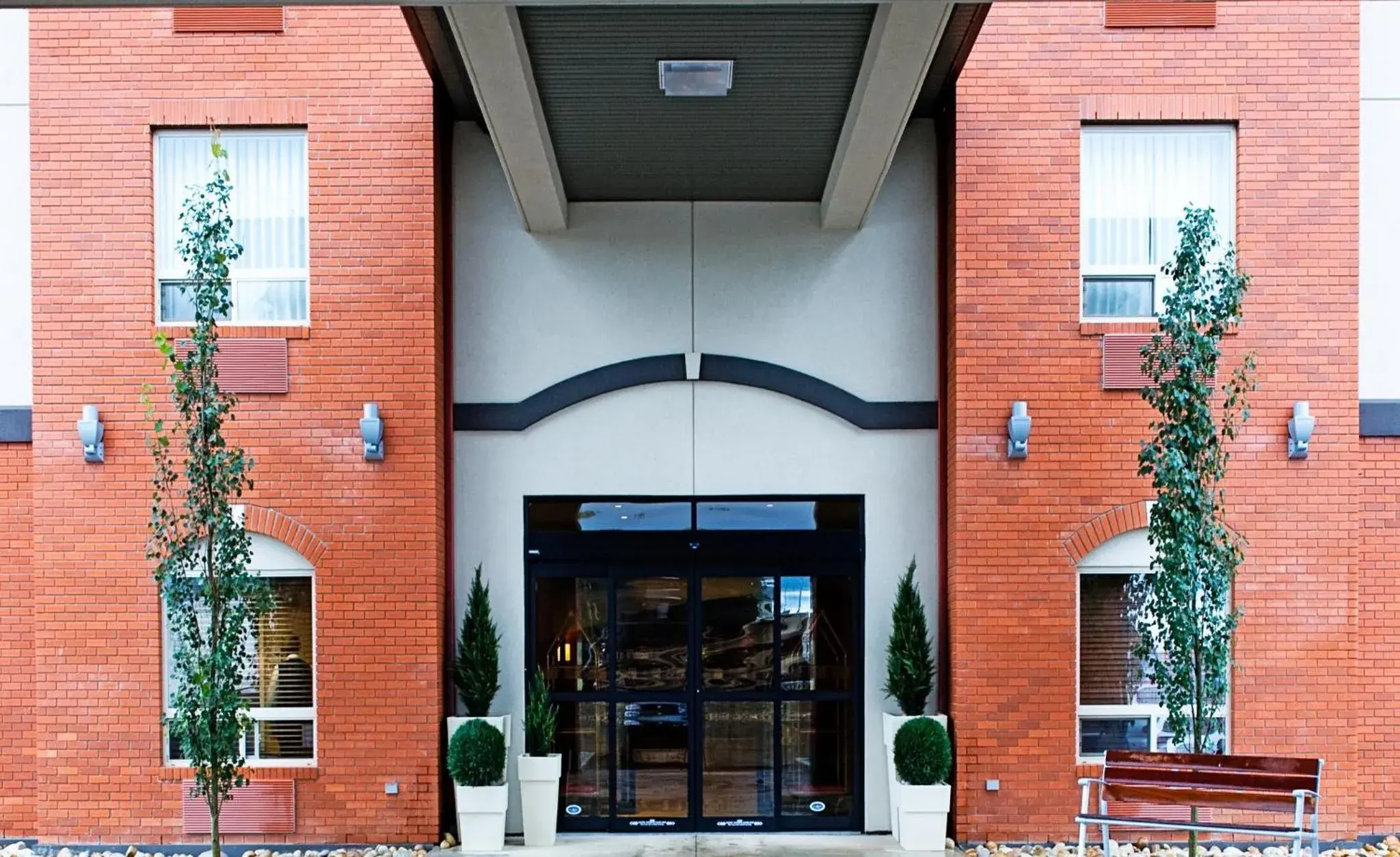 Property building in Holiday Inn Express Hotel & Suites - Slave Lake by IHG Property building in Holiday Inn Express Hotel & Suites - Slave Lake by IHG