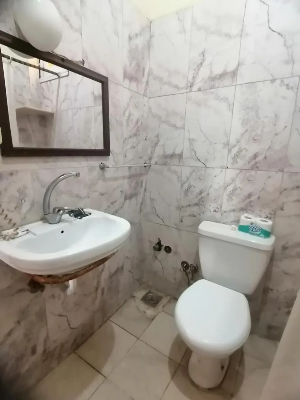 Rezeiky Hotel & Camp