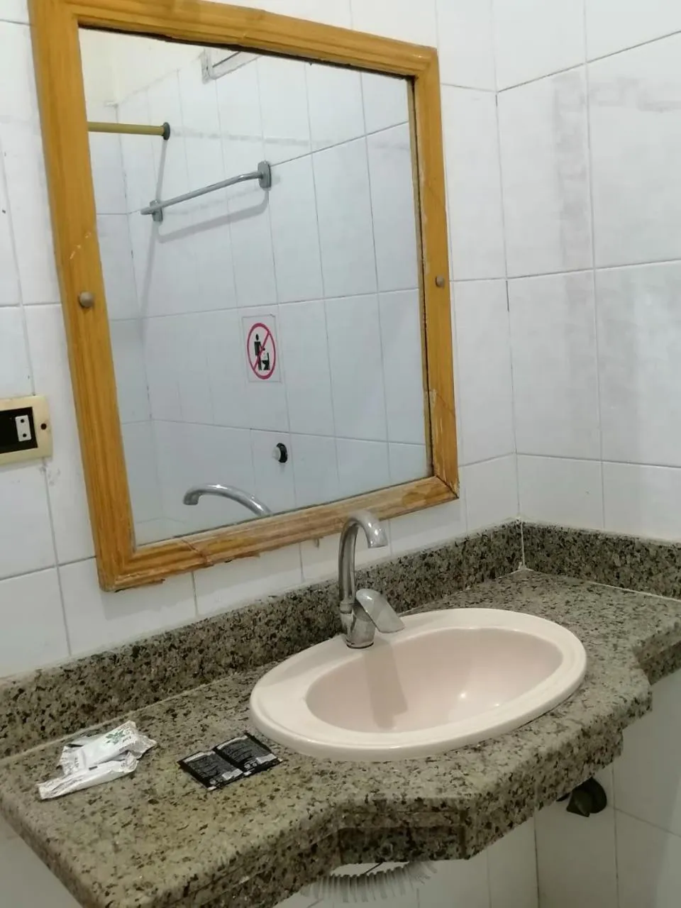 Rezeiky Hotel & Camp