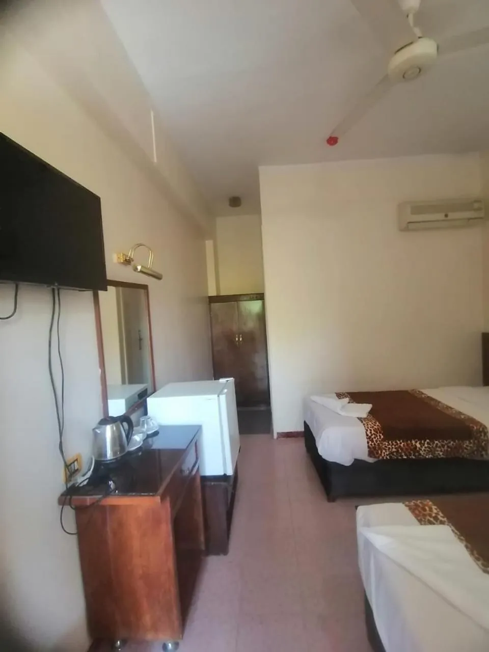 Bed in Rezeiky Hotel & Camp