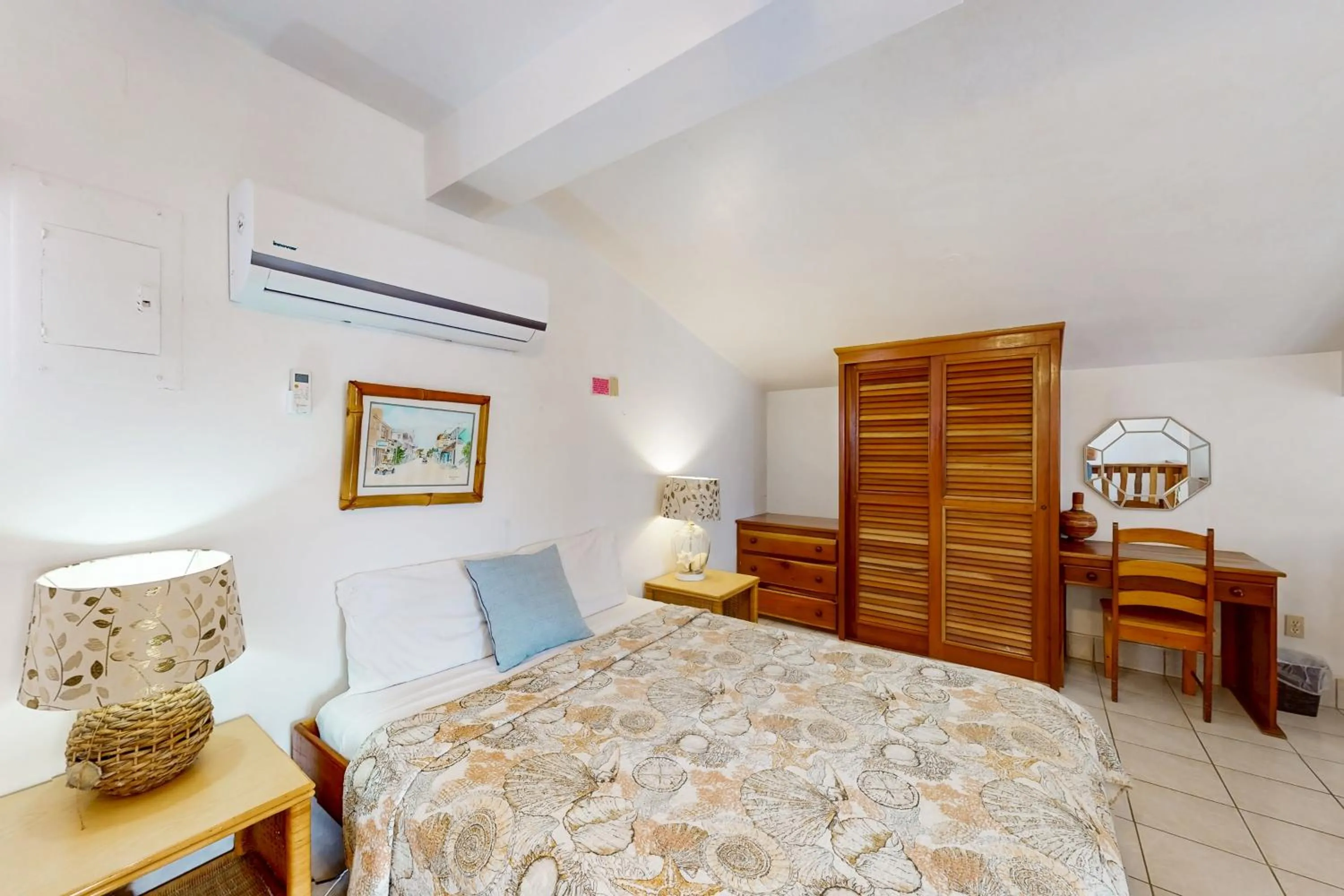 Bed in Palm @ Caribe Island