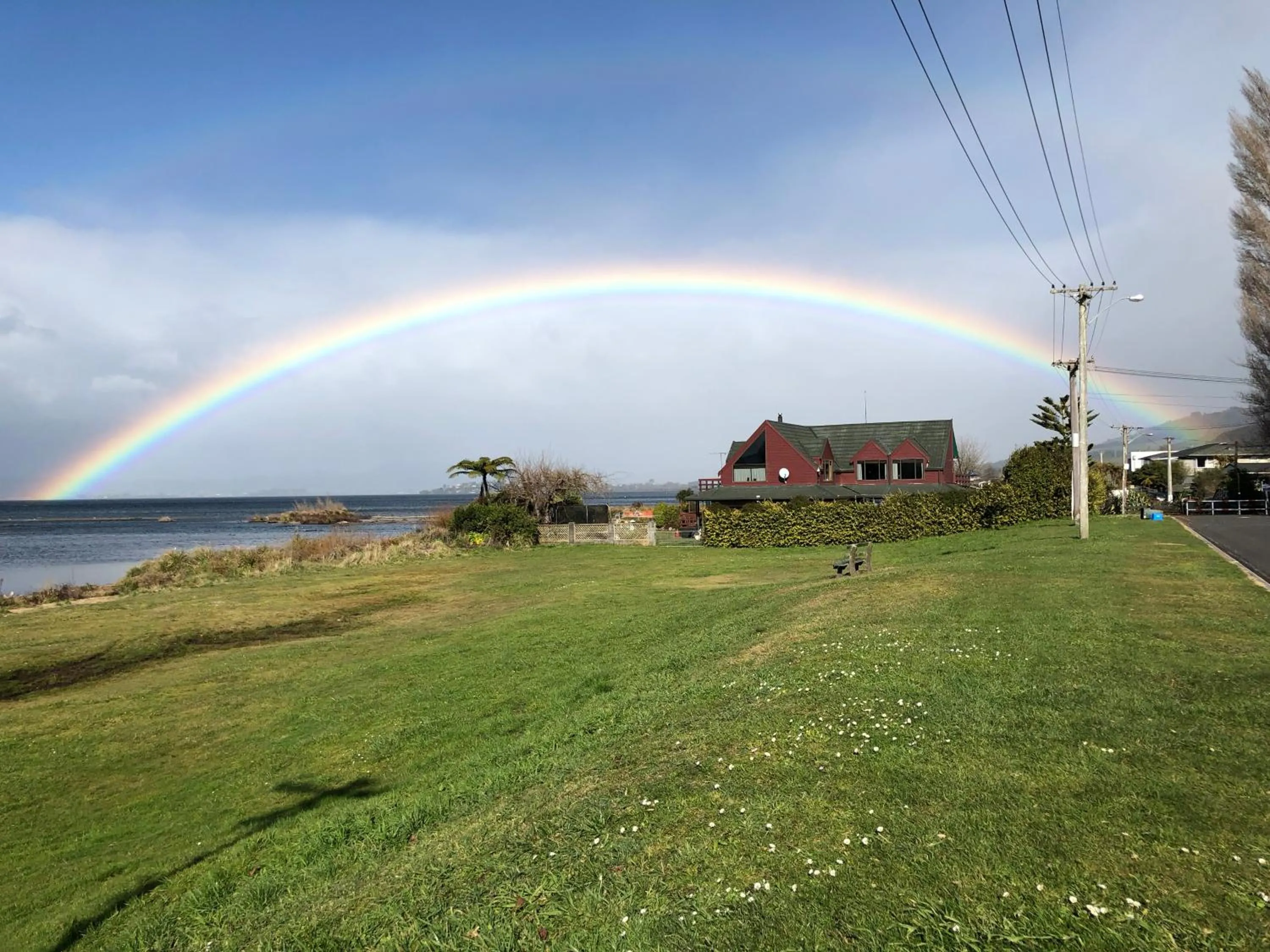Natural landscape in Jack & Di's Lakefront Motel