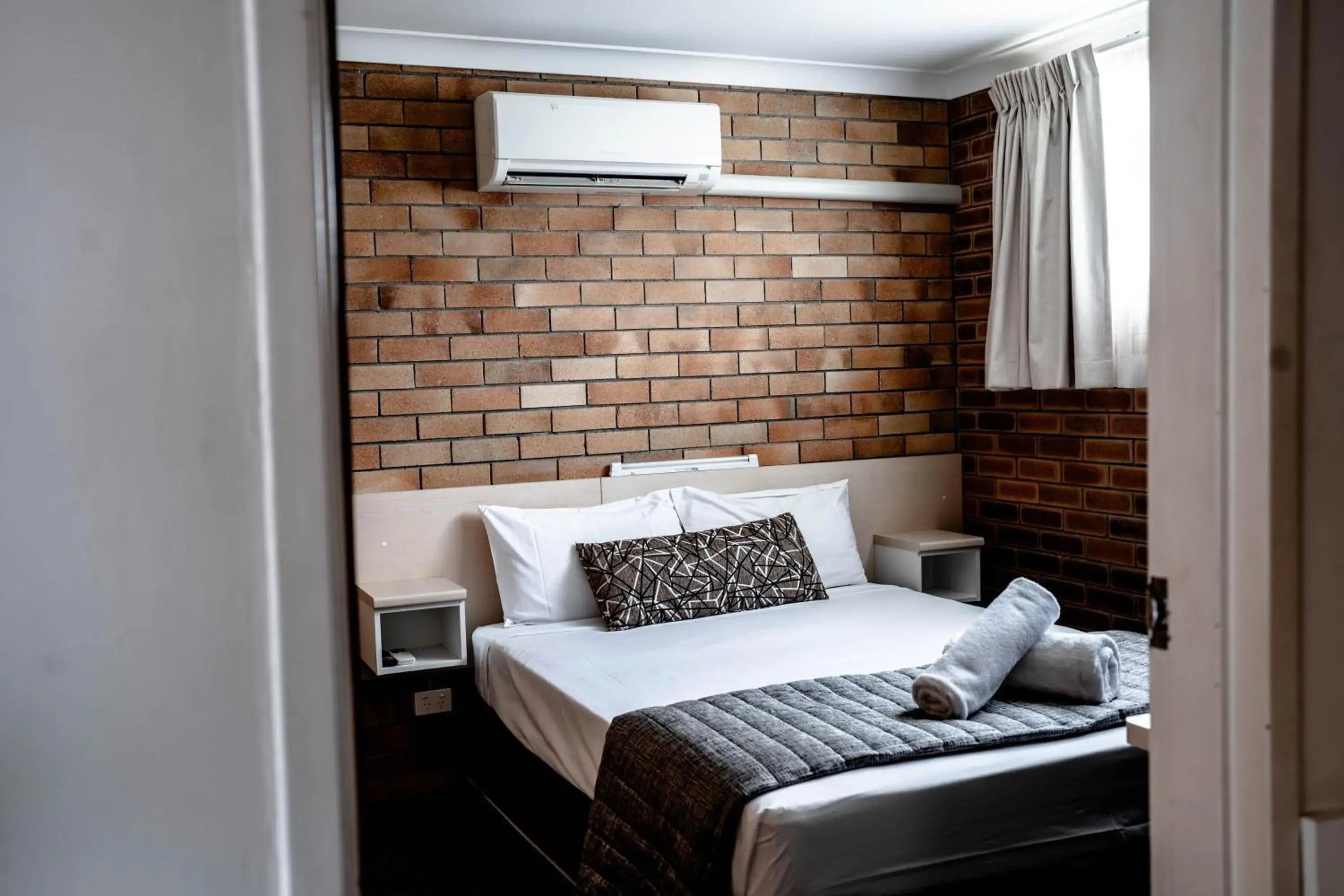 Family Room (5 Person) in Buckaroo Motor Inn Family Room (5 Person) in Buckaroo Motor Inn