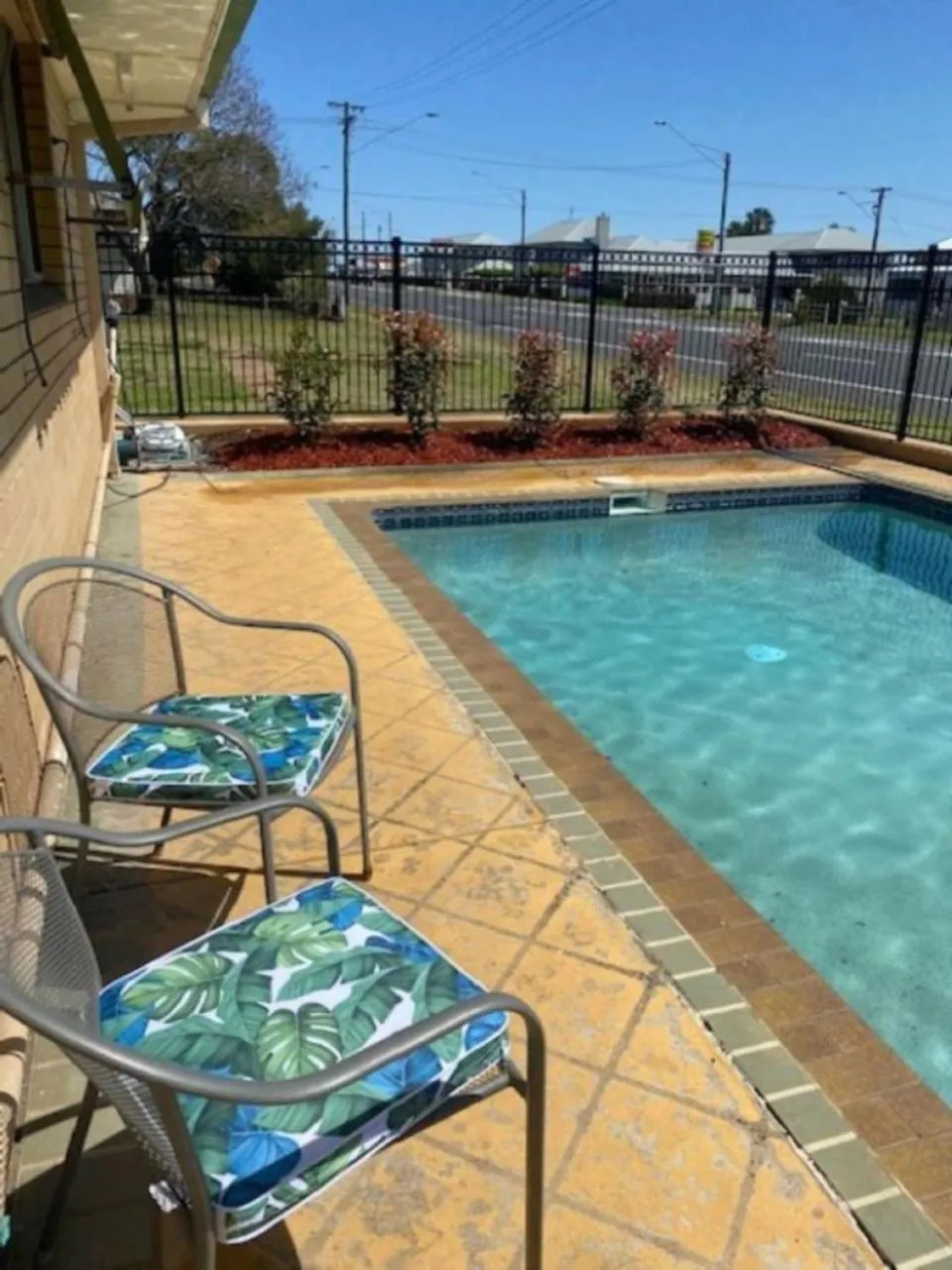 Summer in Buckaroo Motor Inn