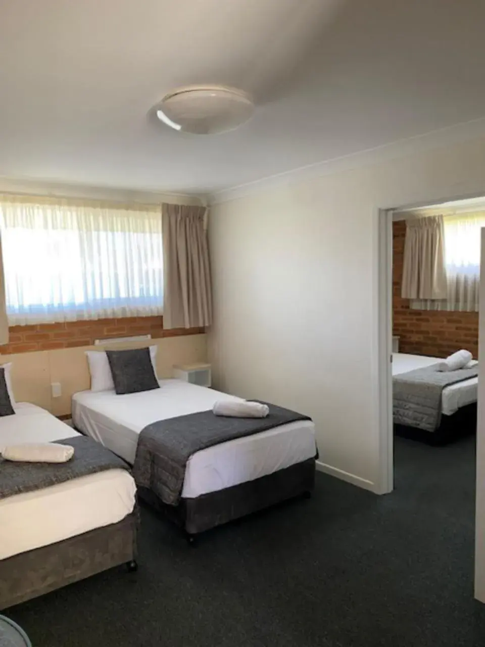 Superior Family Room in Buckaroo Motor Inn Superior Family Room in Buckaroo Motor Inn