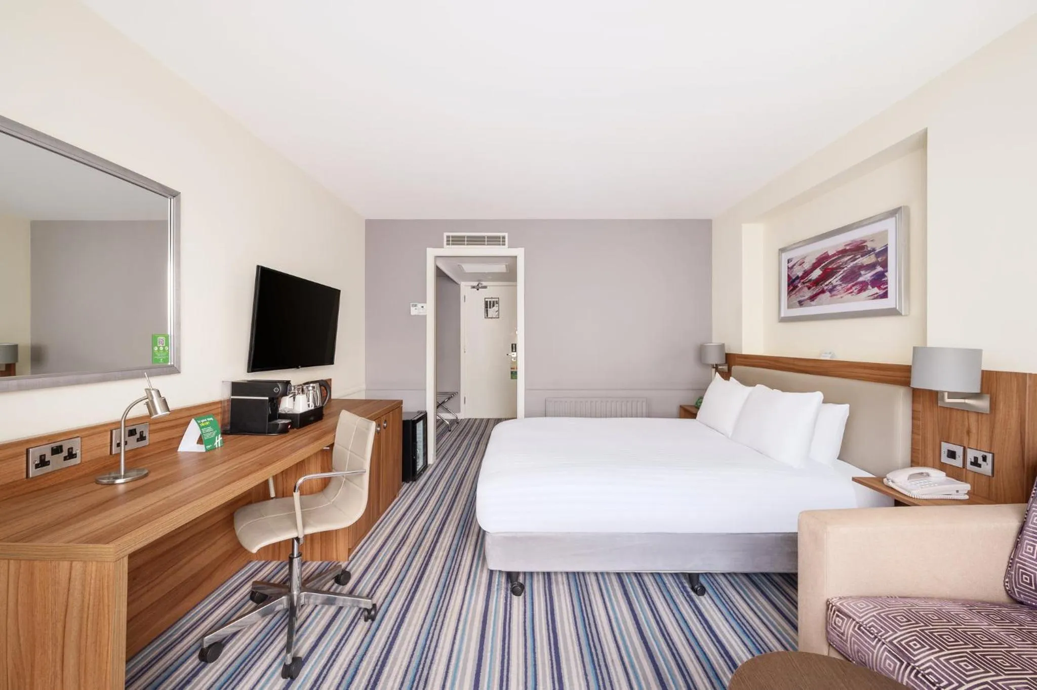 Photo of the whole room, Bed in Holiday Inn Haydock by IHG