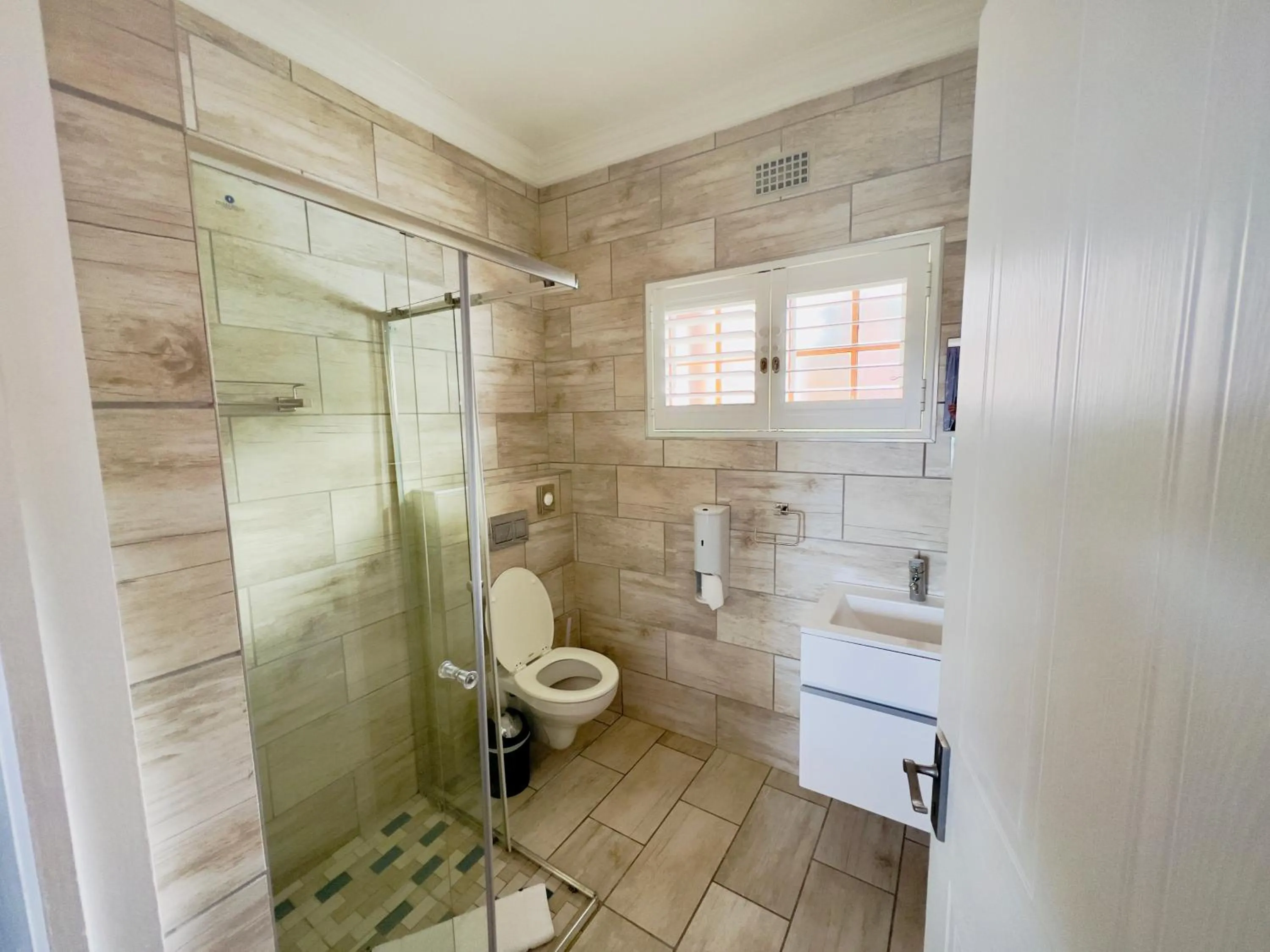 Bathroom in On The Estuary