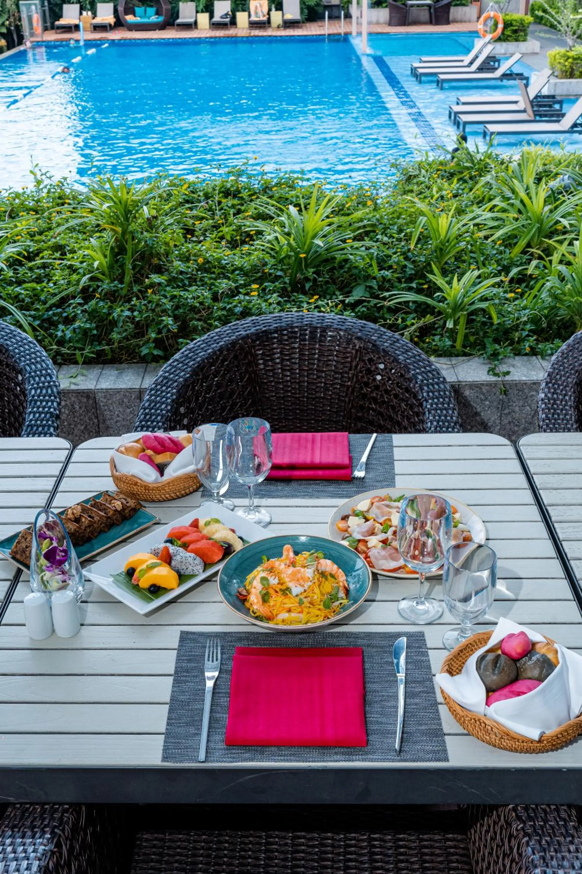 Food in Sedona Suites Ho Chi Minh City