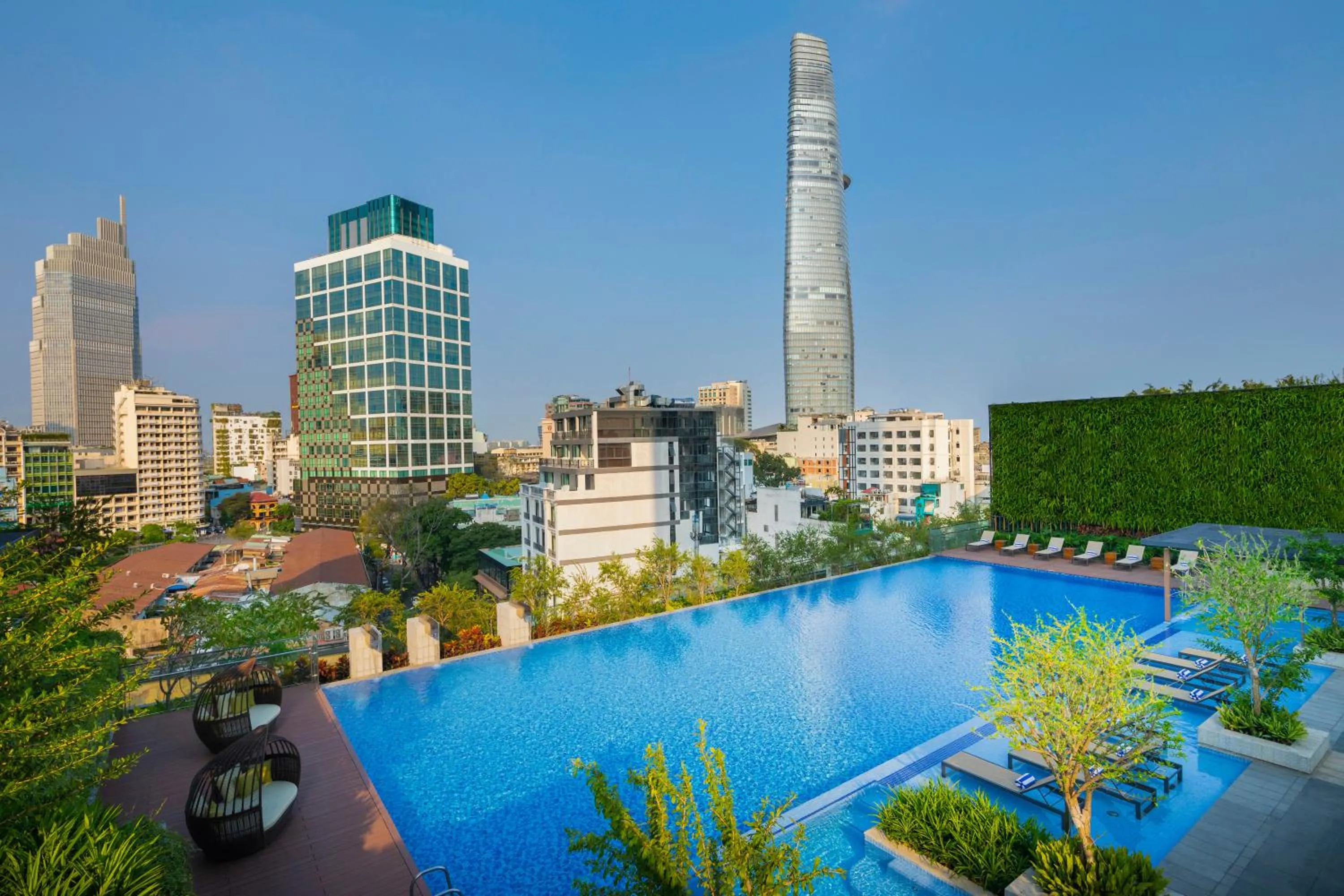 Swimming pool in Sedona Suites Ho Chi Minh City
