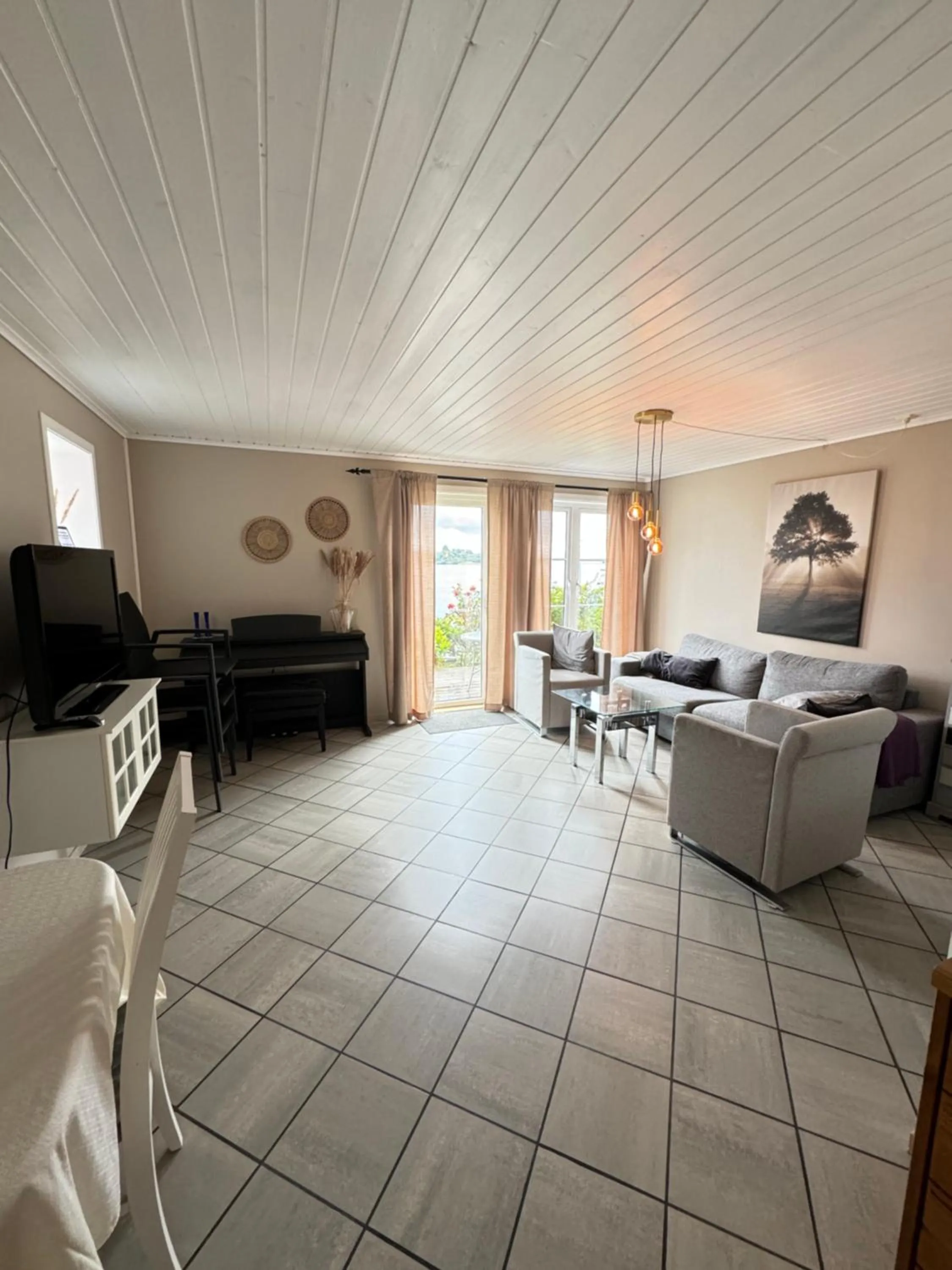 TV and multimedia in Sjøberg Hotell og Ferie Leiligheter