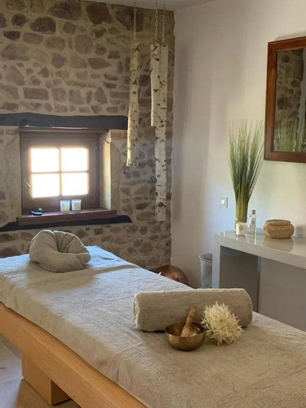 Massage, Bed in DOMAINE DE LA RESERVE