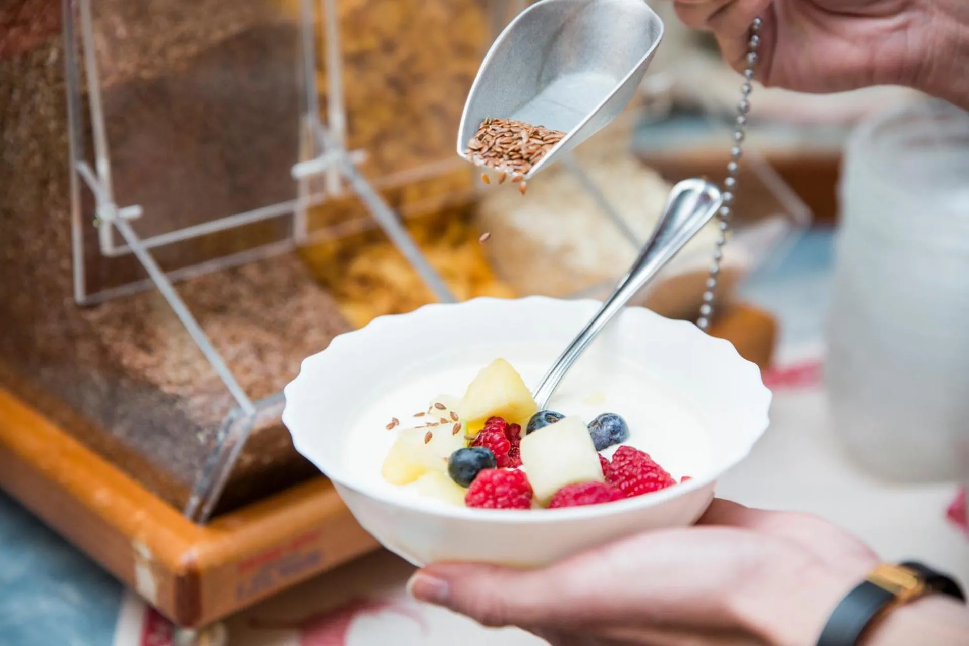 Restaurant/places to eat in Bergsporthotel Antonie