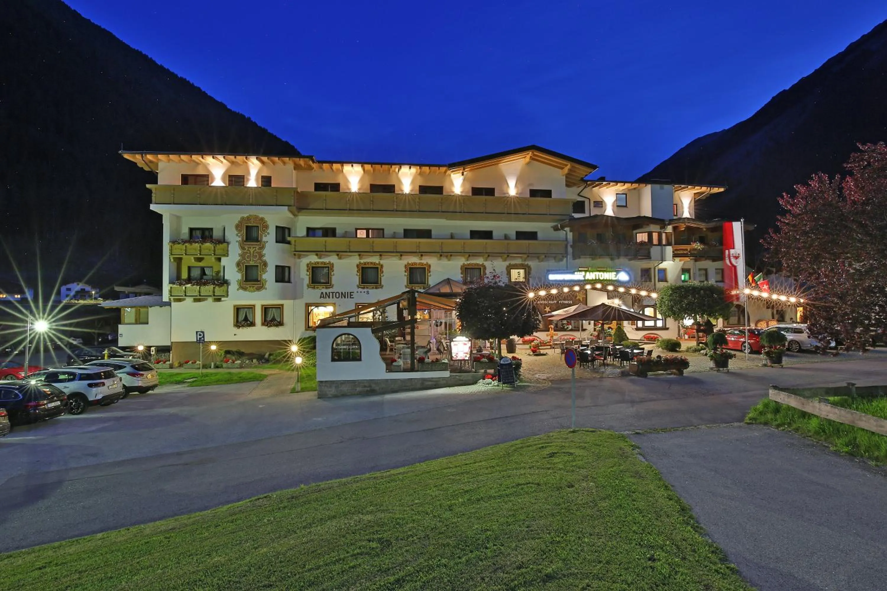 Property building in Bergsporthotel Antonie
