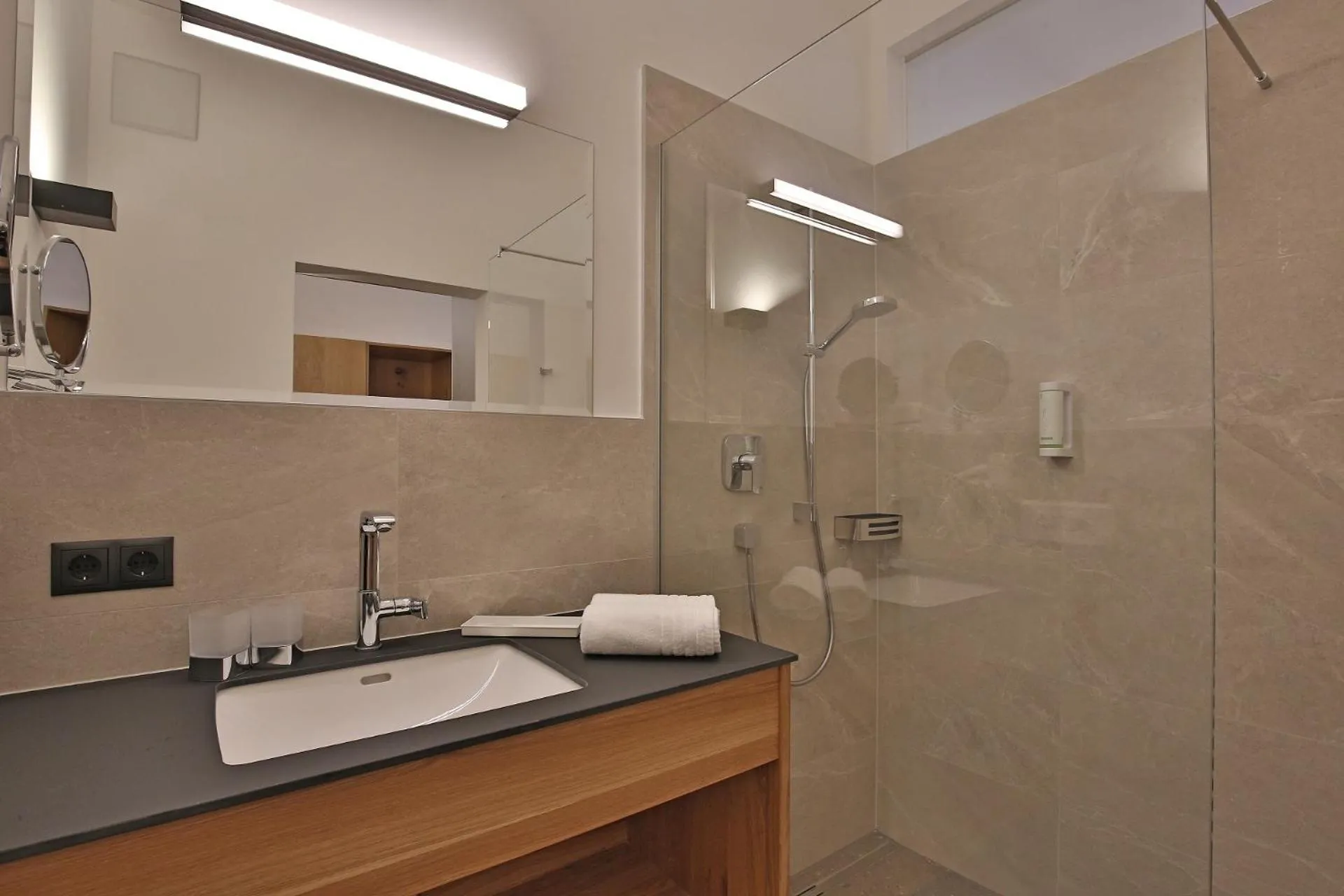 Bathroom in Bergsporthotel Antonie