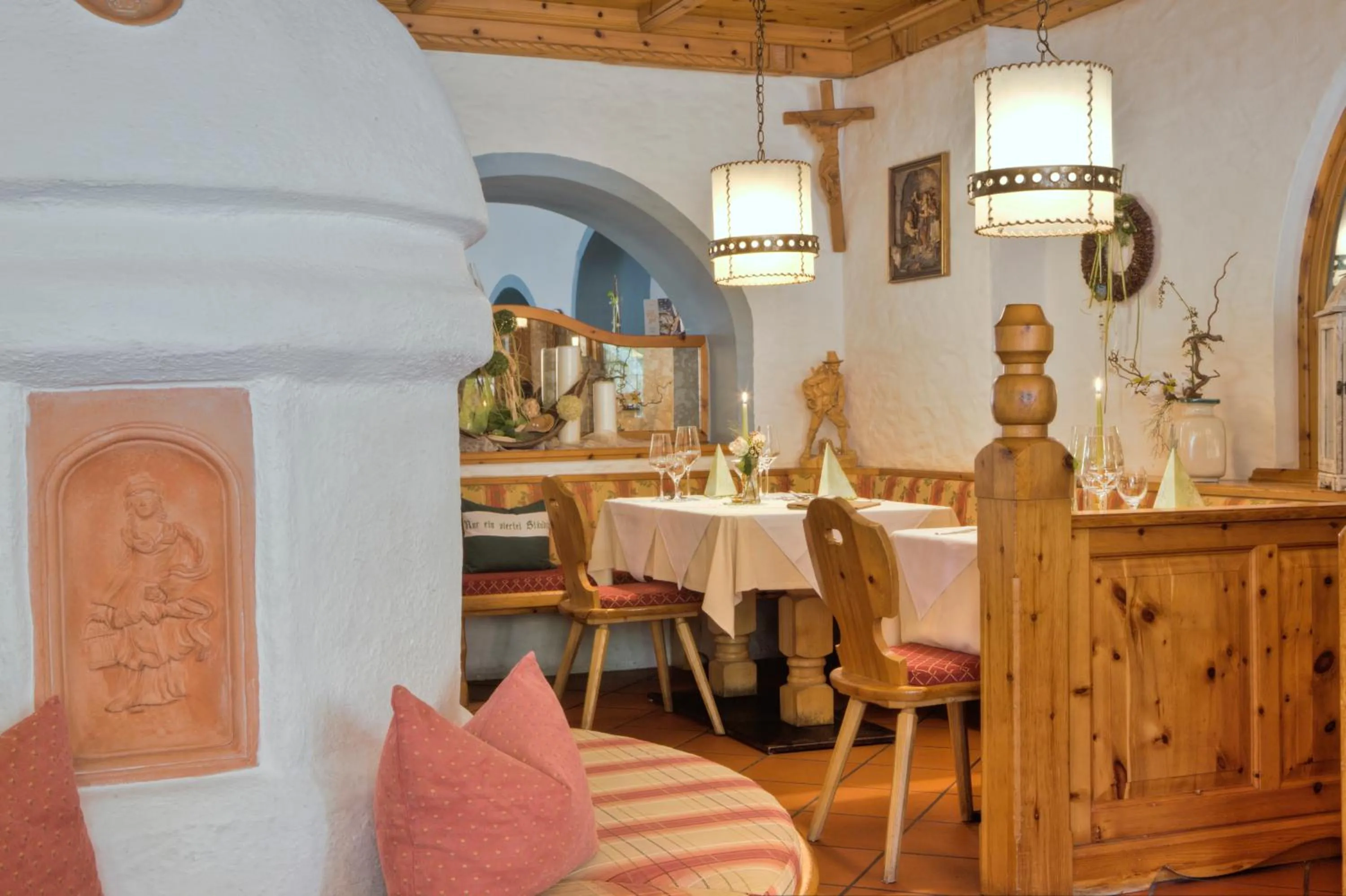 Restaurant/places to eat in Bergsporthotel Antonie