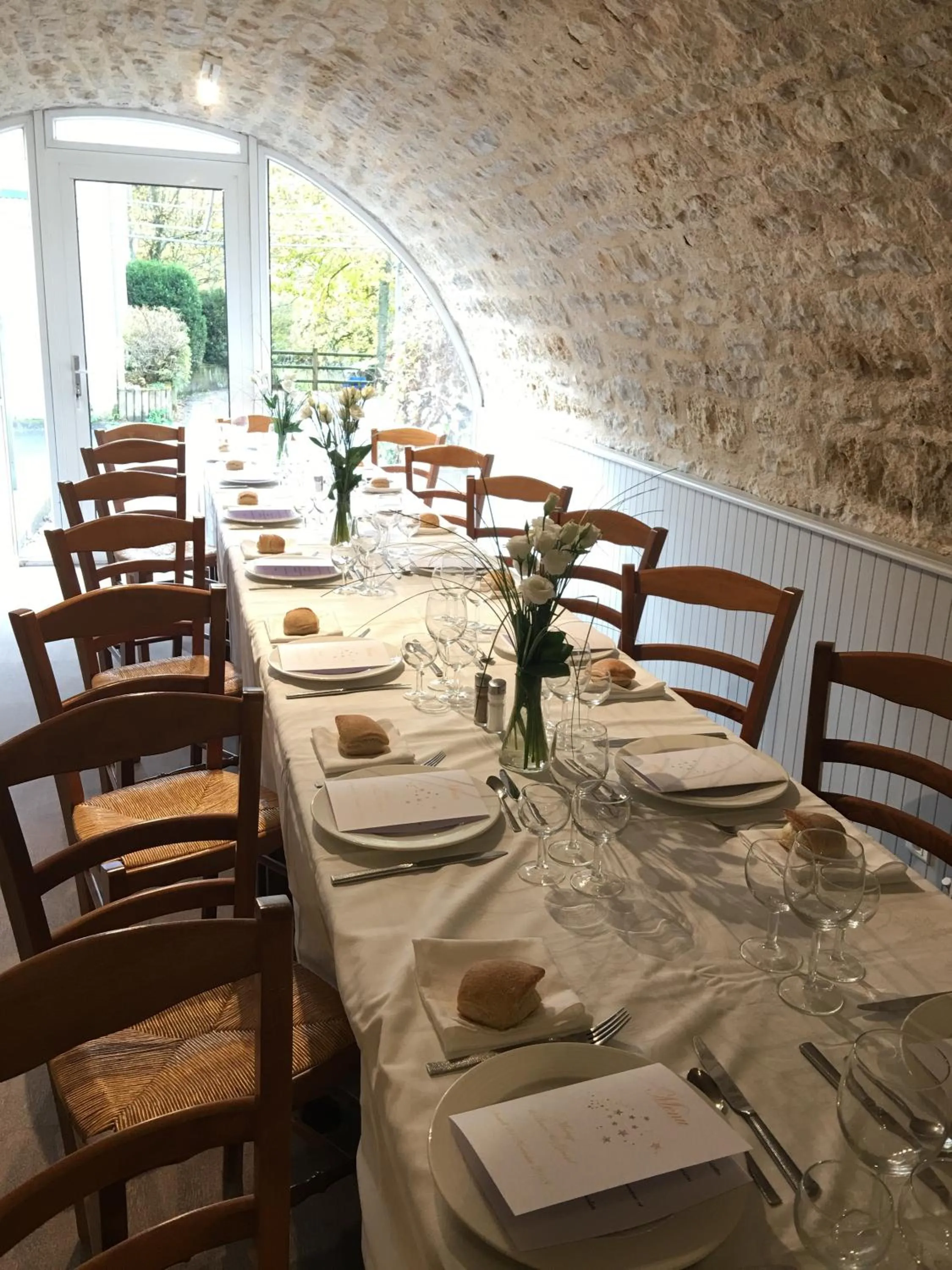 Restaurant/places to eat in Hôtel & Spa Rodier x Café Bar & Restaurant