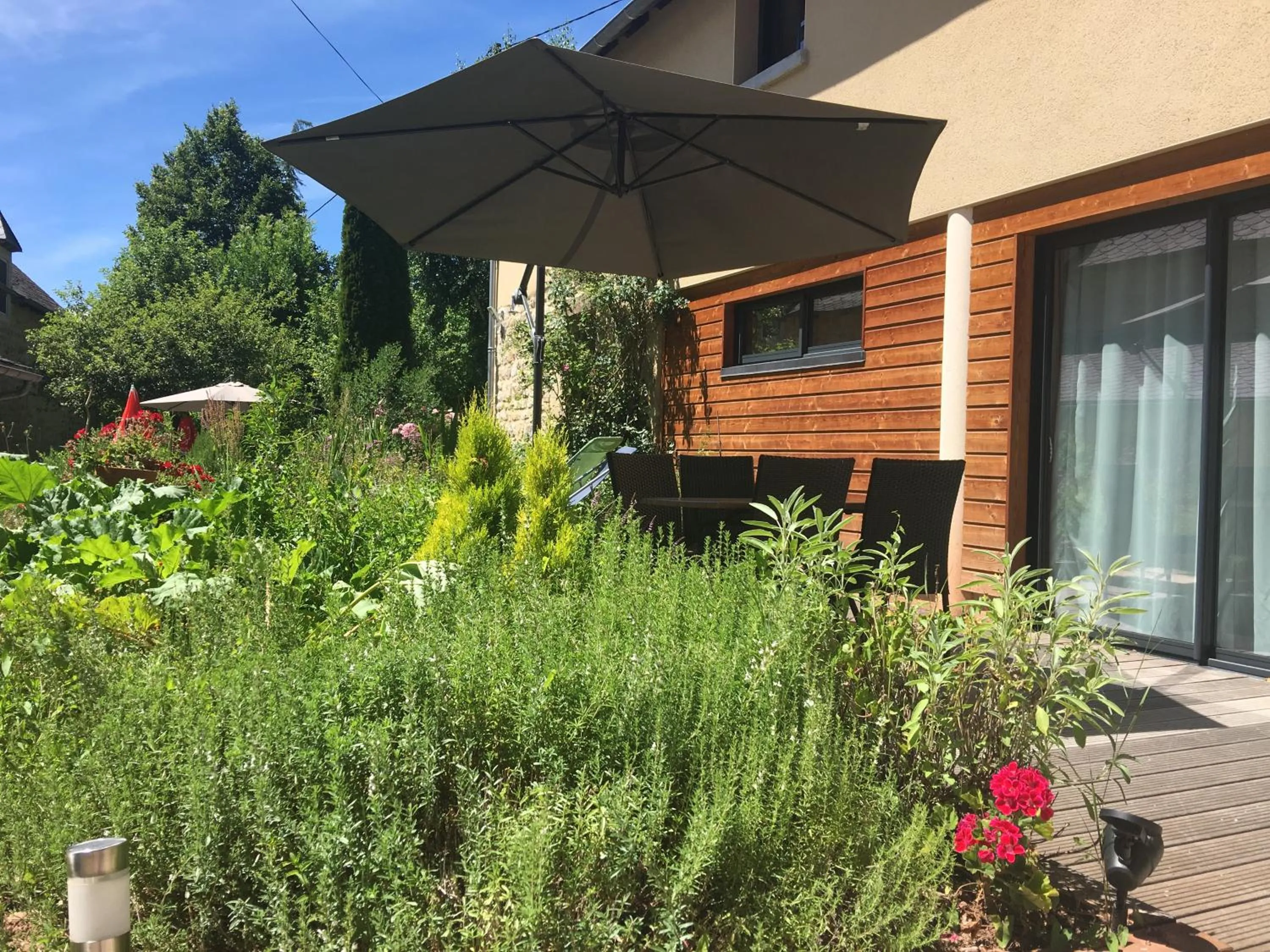 Patio in Hôtel & SPA Rodier