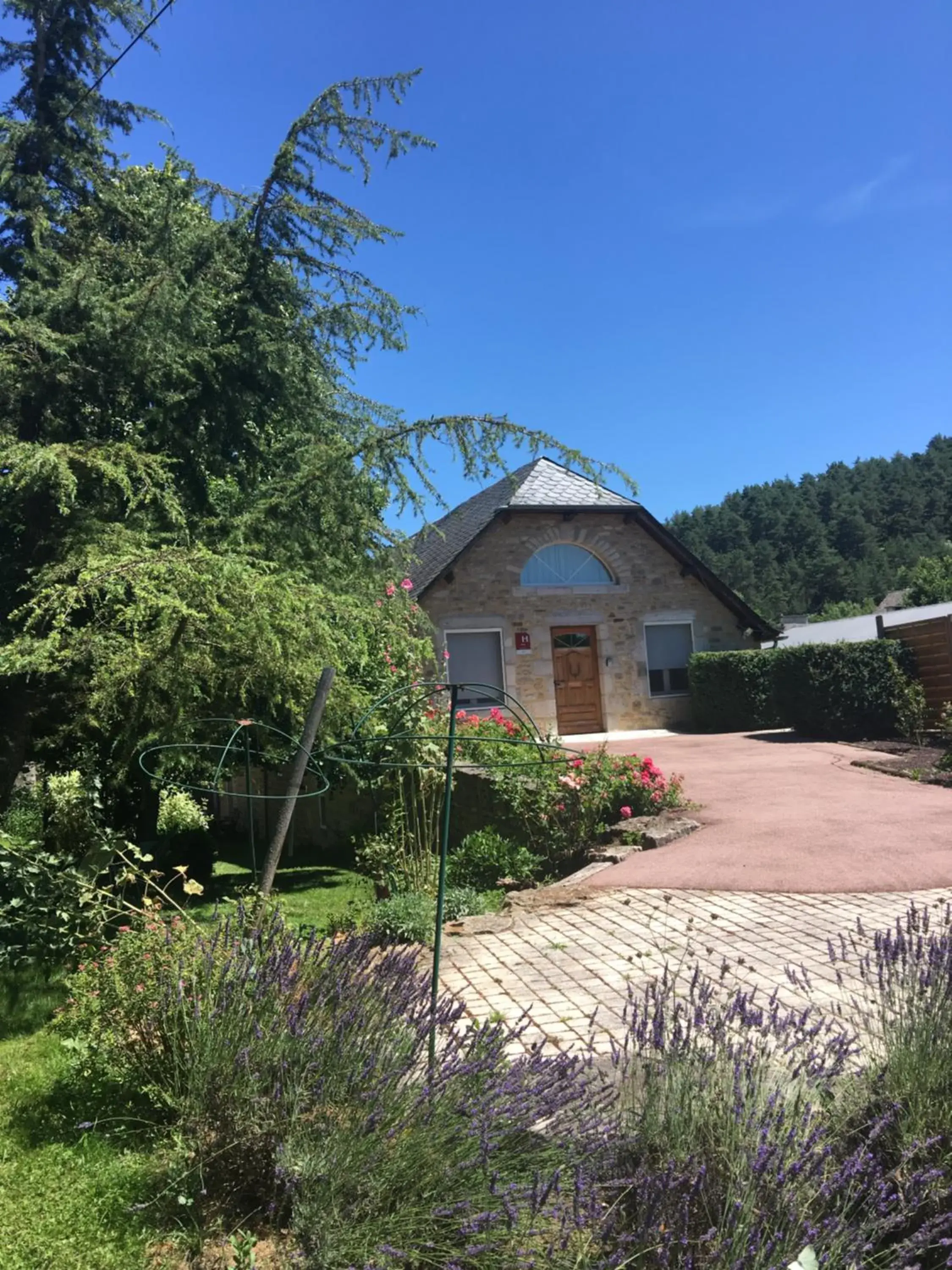 Hôtel & Spa Rodier x Café Bar & Restaurant Hôtel & Spa Rodier x Café Bar & Restaurant