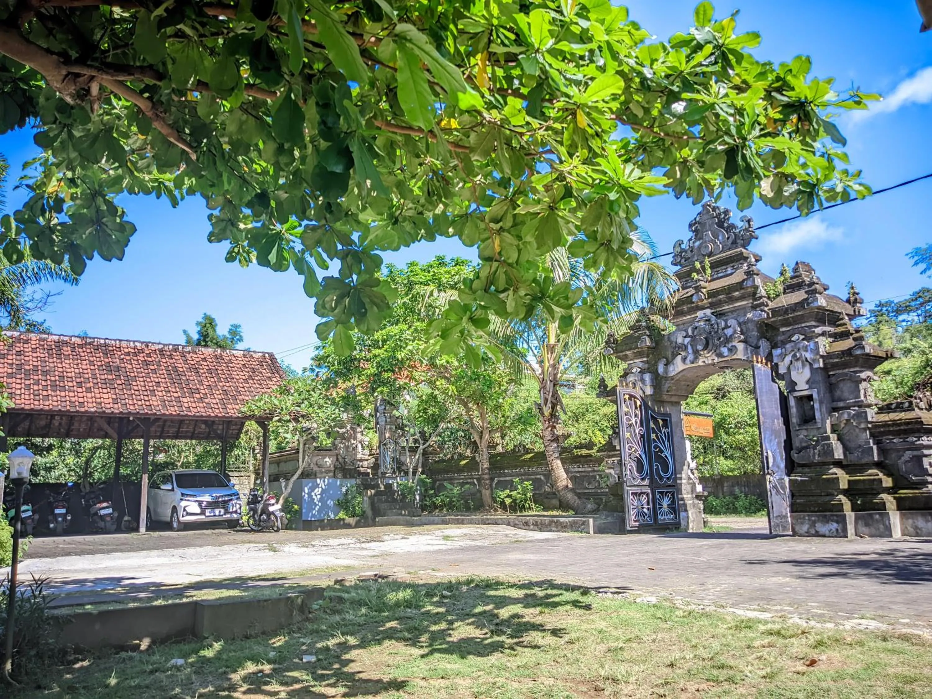 Spring in The Kawan Jimbaran