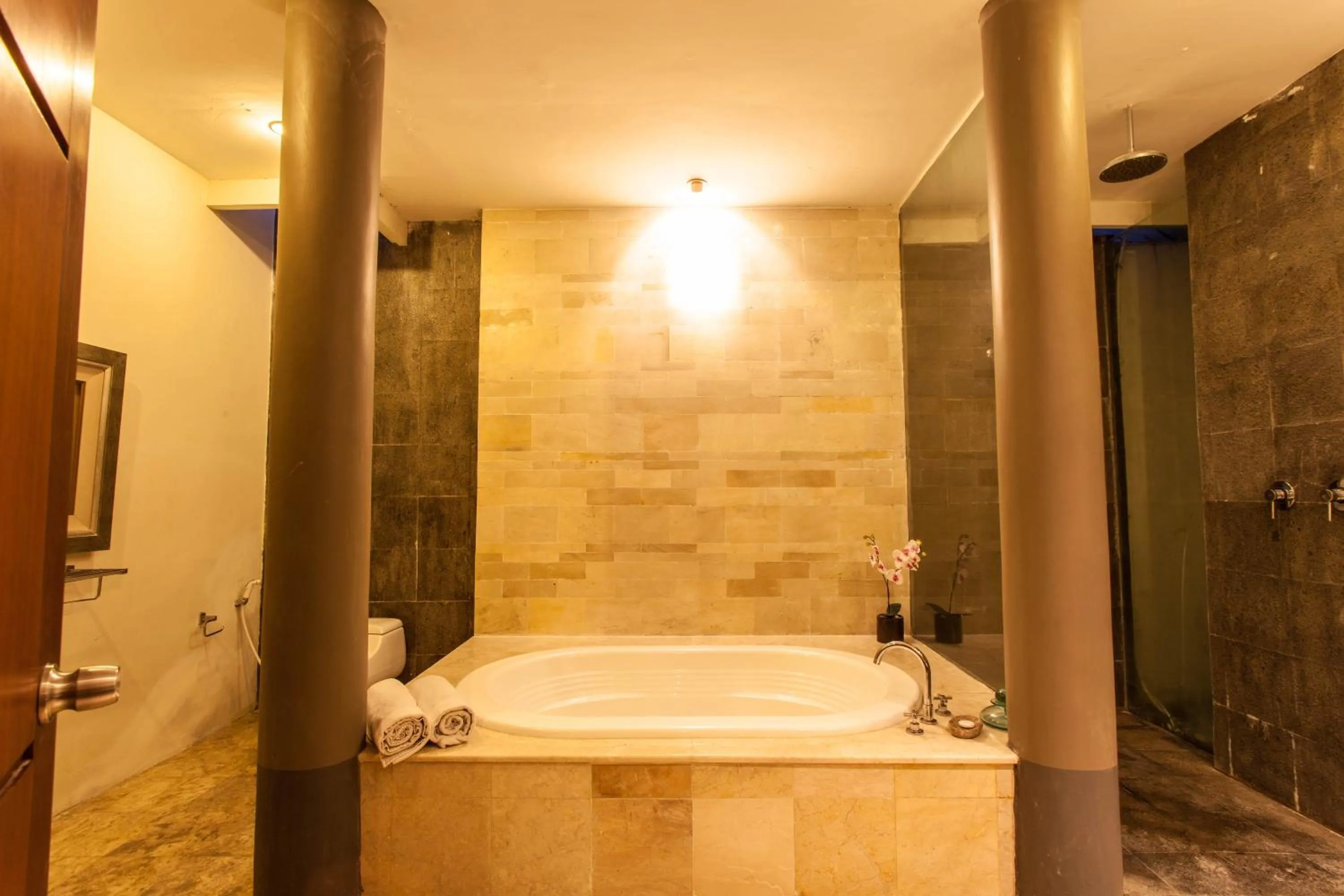 Bathroom in The Kawan Jimbaran