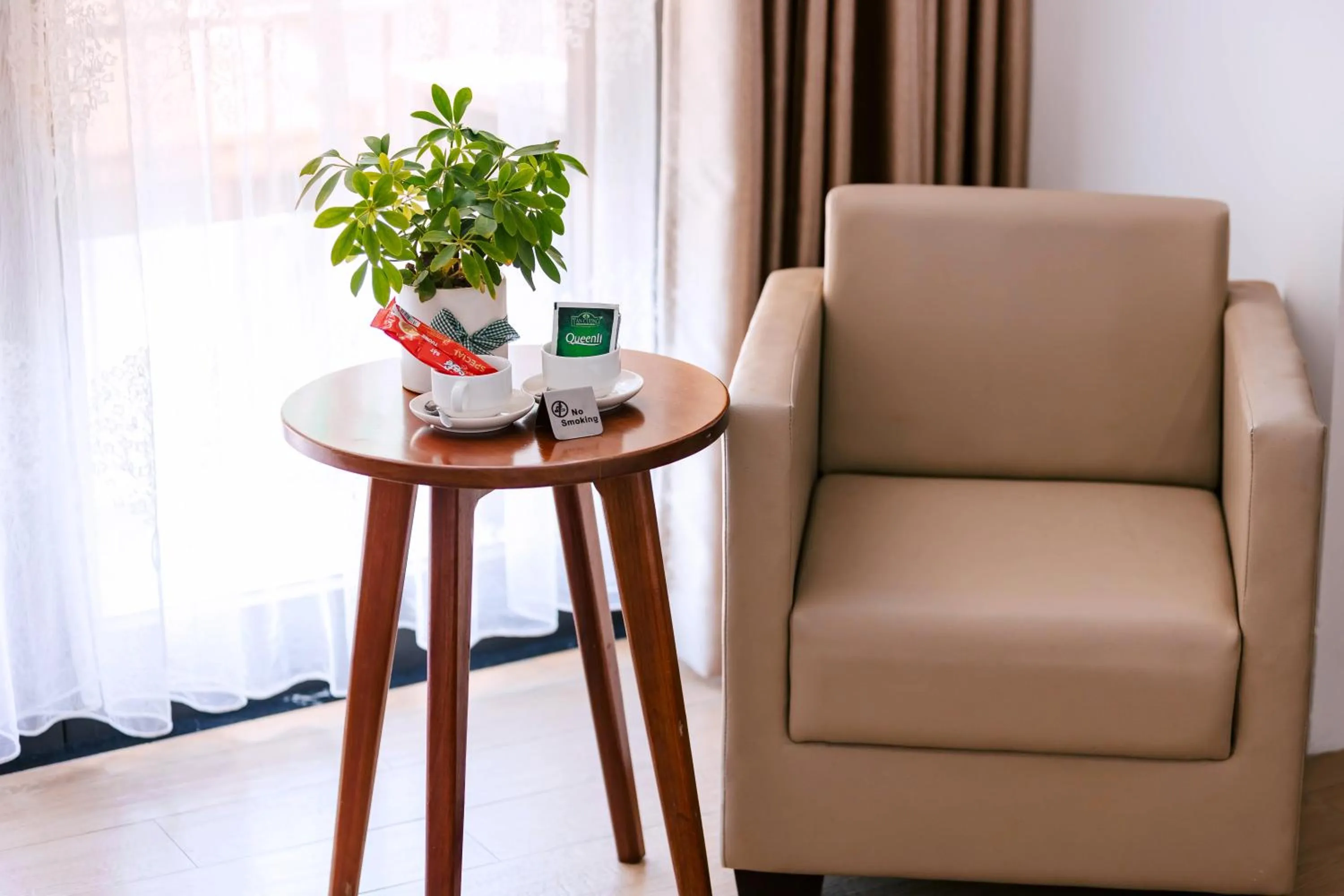 Seating area in Gardenia Hue Hotel