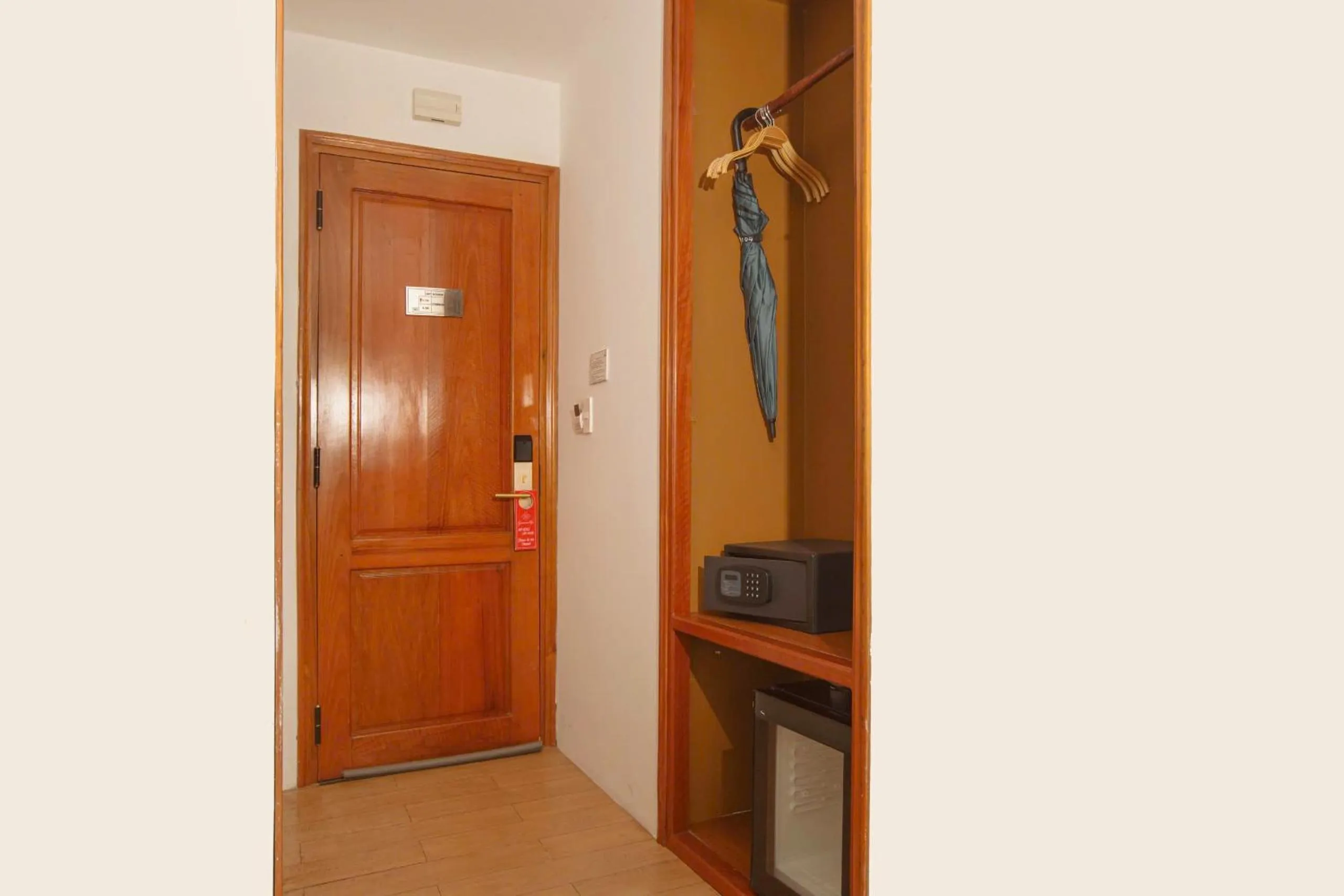 wardrobe in Gardenia Hue Hotel