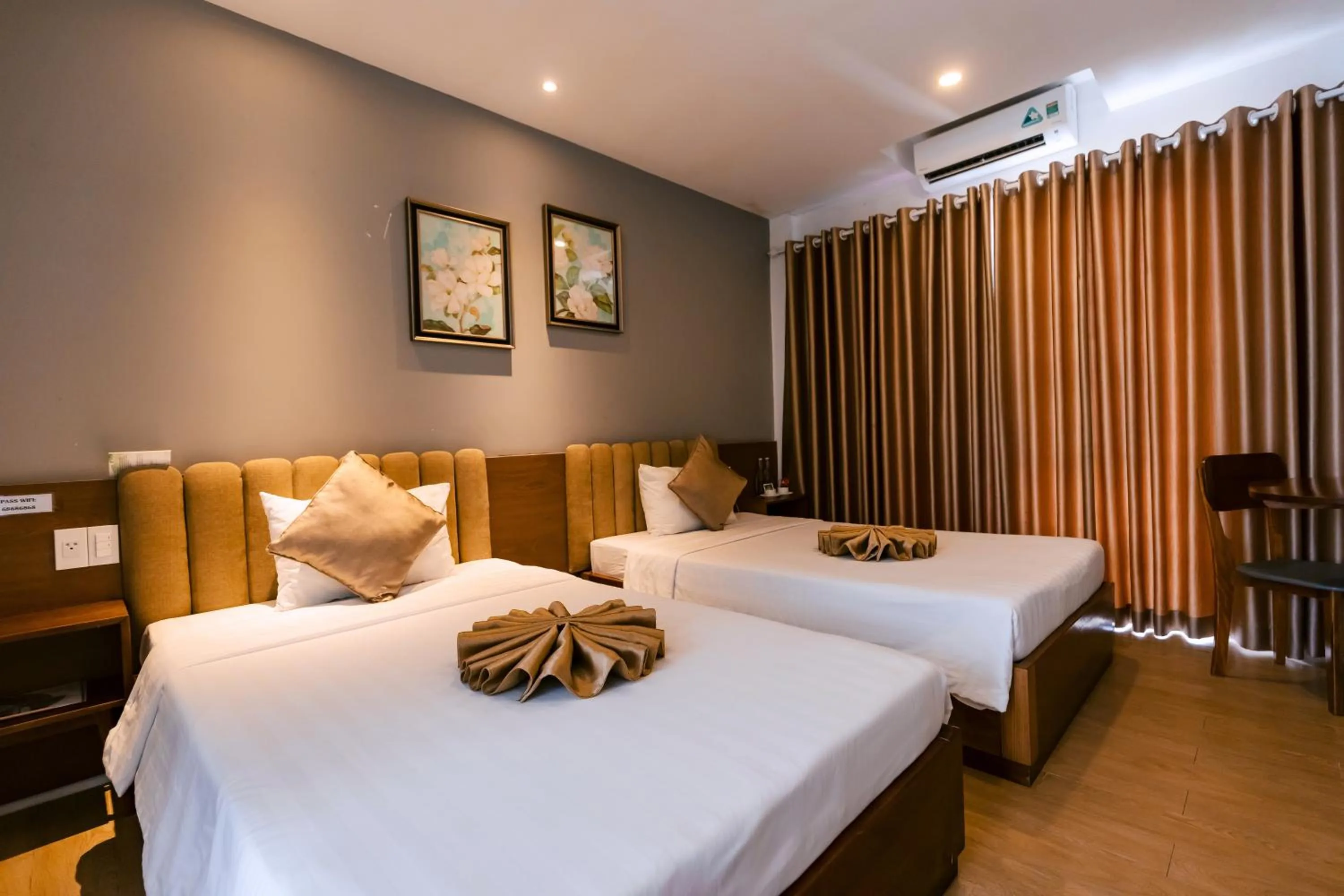 Bedroom, Bed in Gardenia Hue Hotel