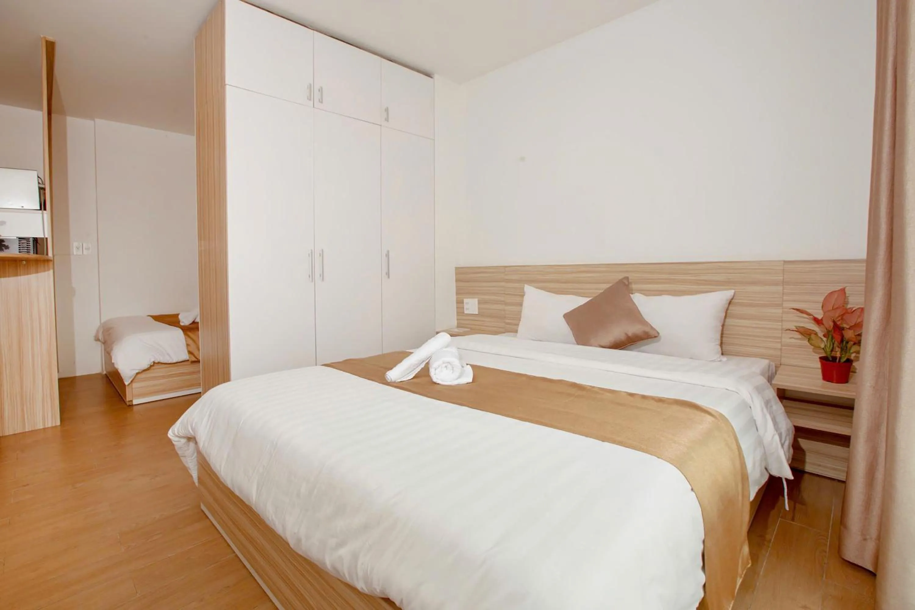 Bedroom, Bed in Gardenia Hue Hotel