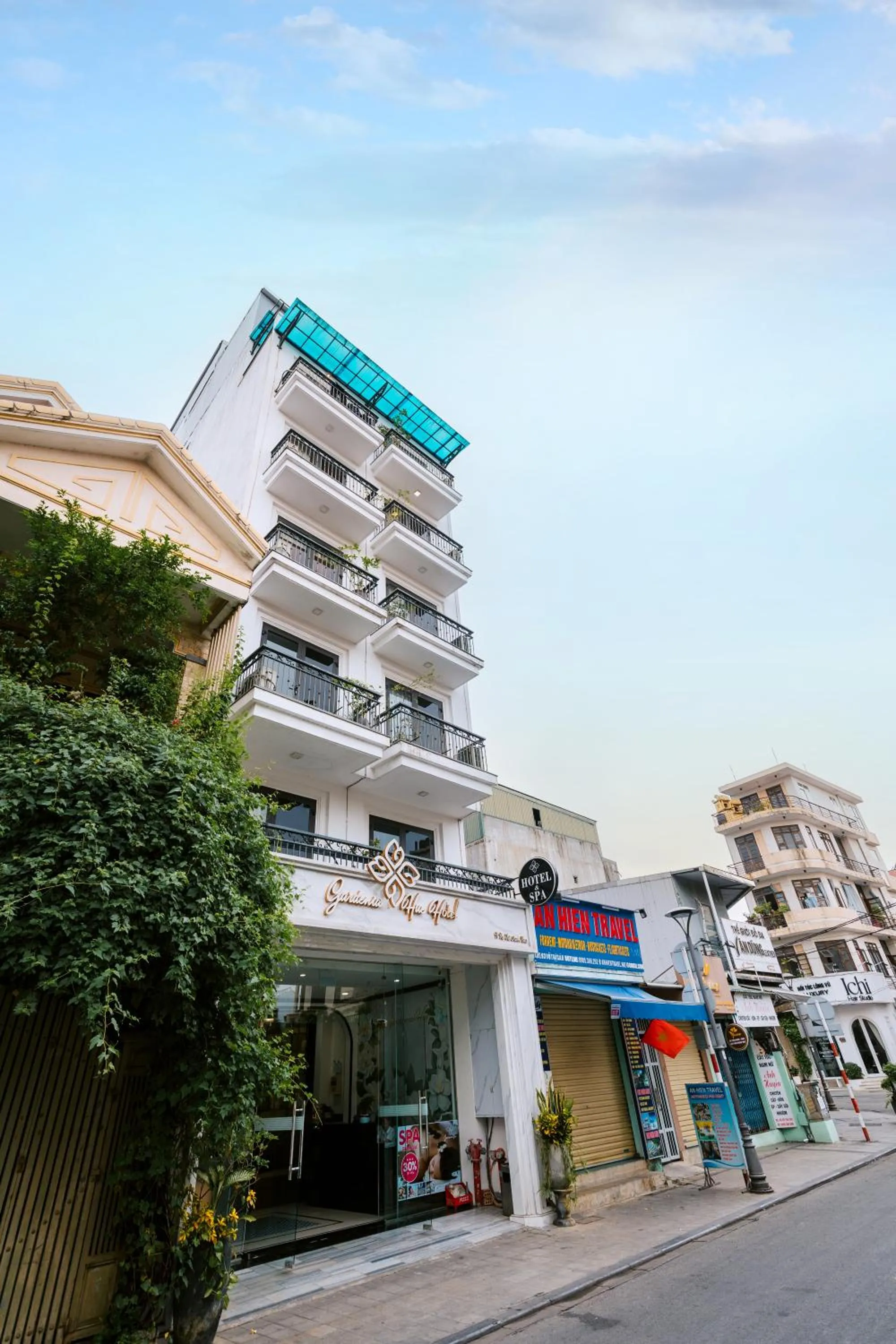Property building in Gardenia Hue Hotel