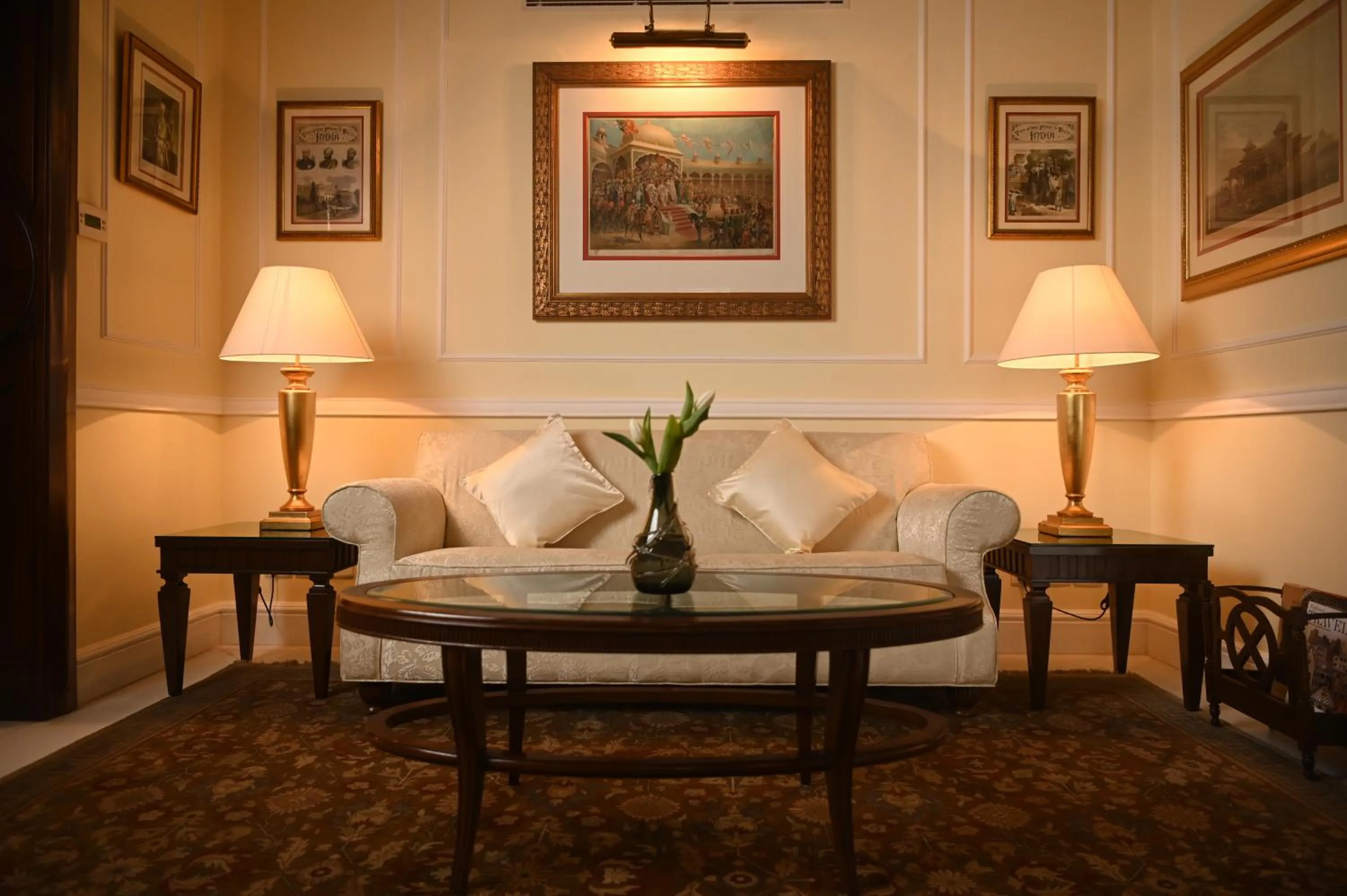 Living room in The Imperial, New Delhi