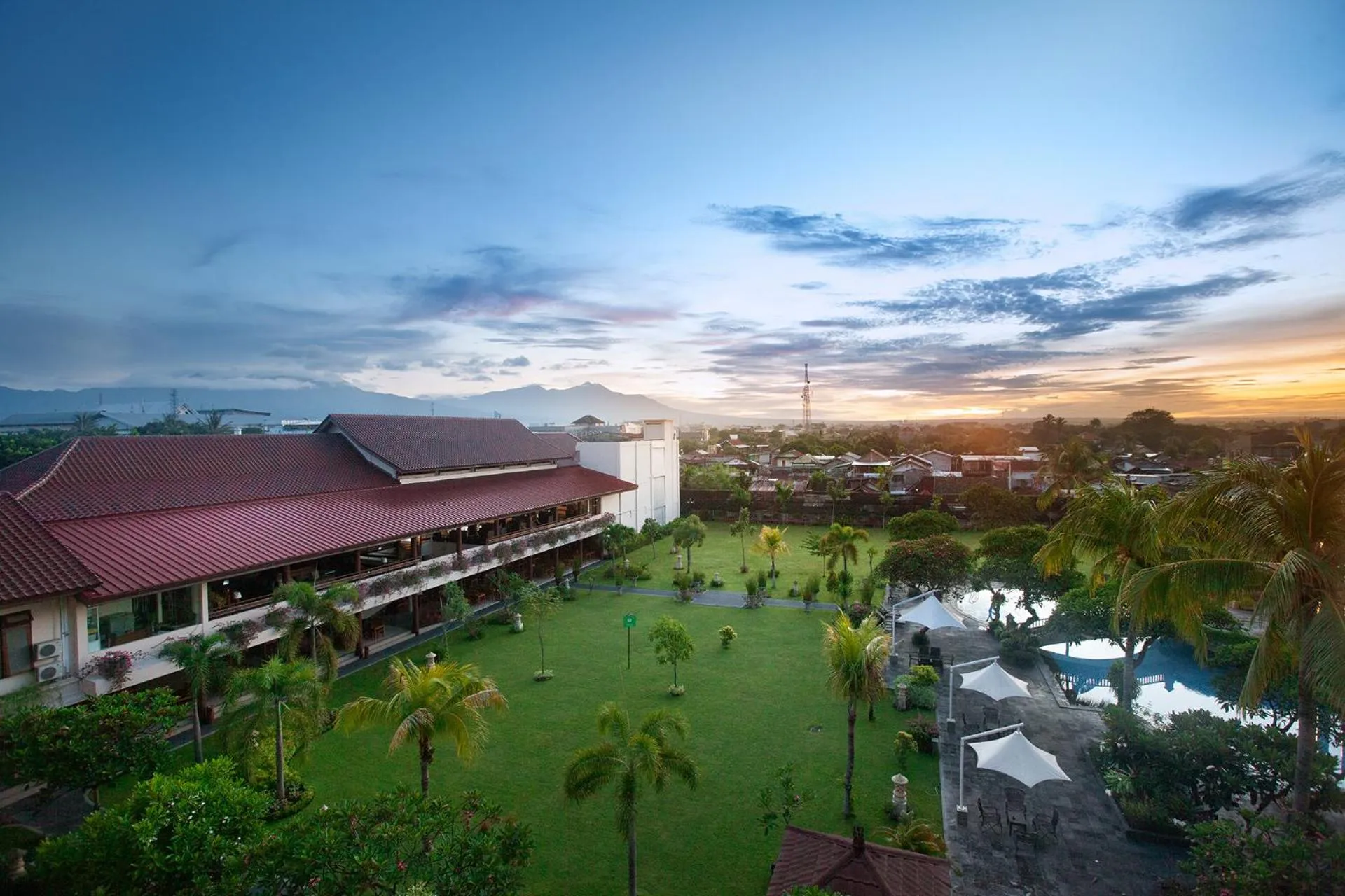 Property building in Lombok Raya Hotel