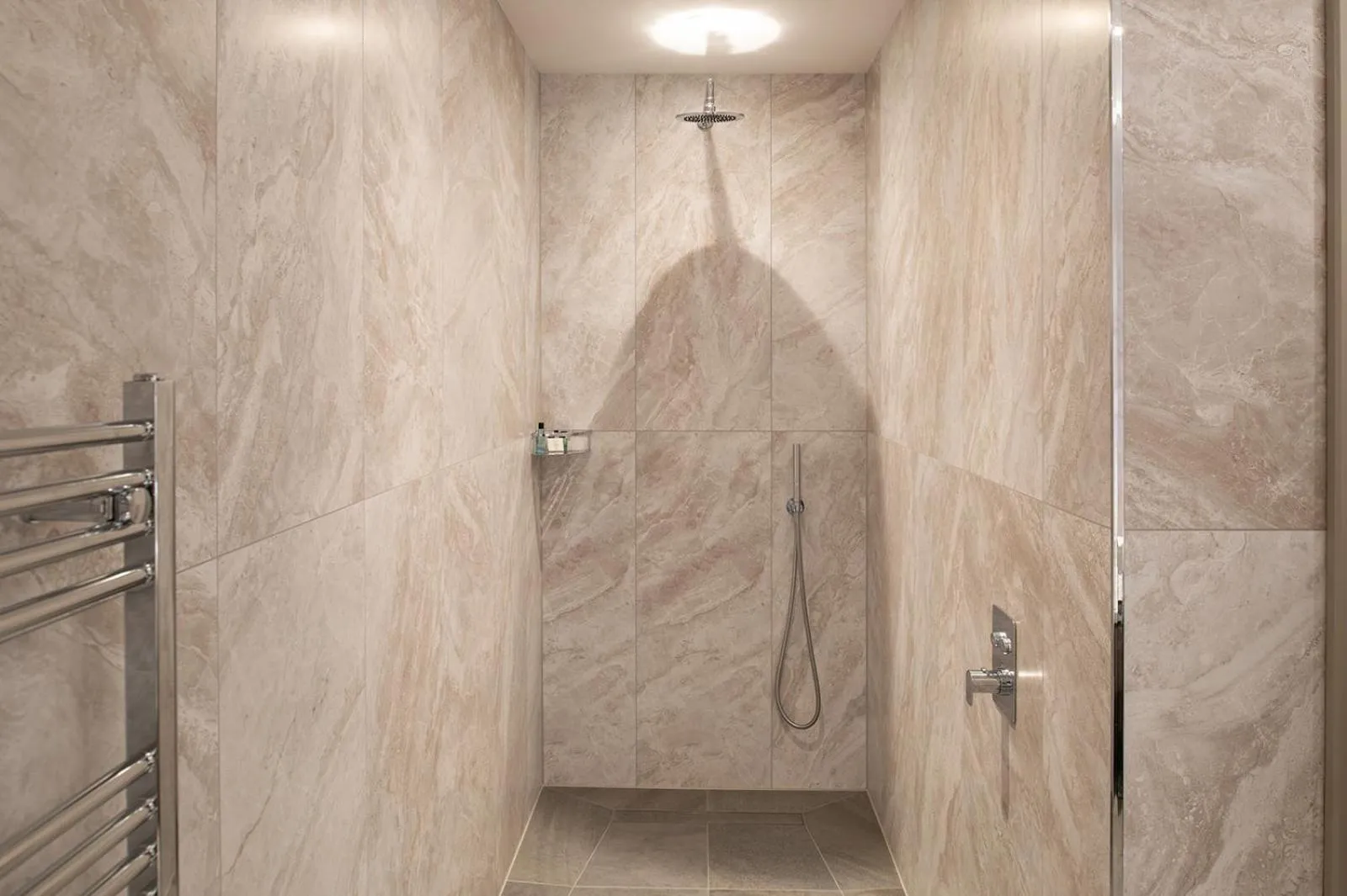 Shower in Radstone Hotel