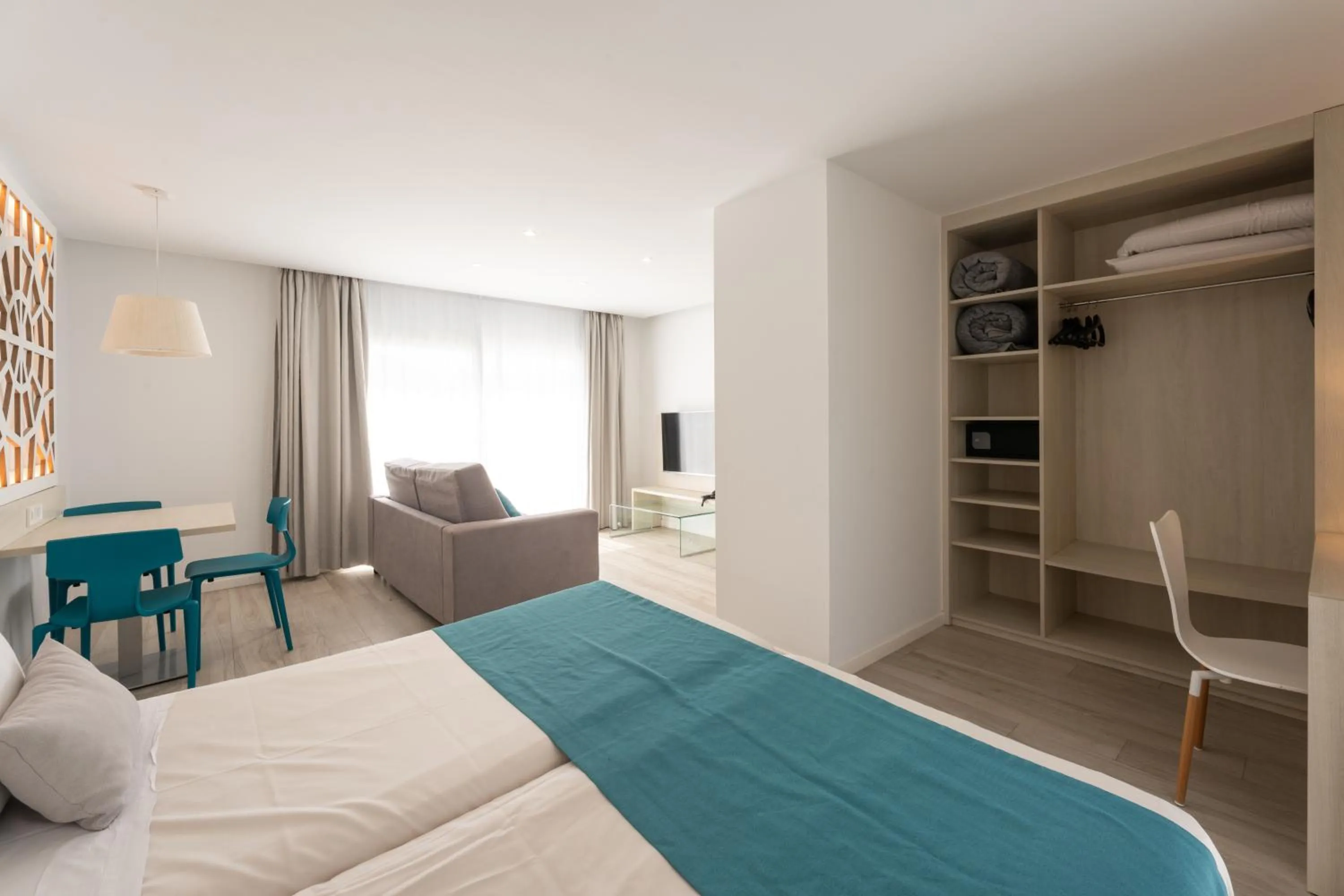 Bed in Hotel Club Es Talaial