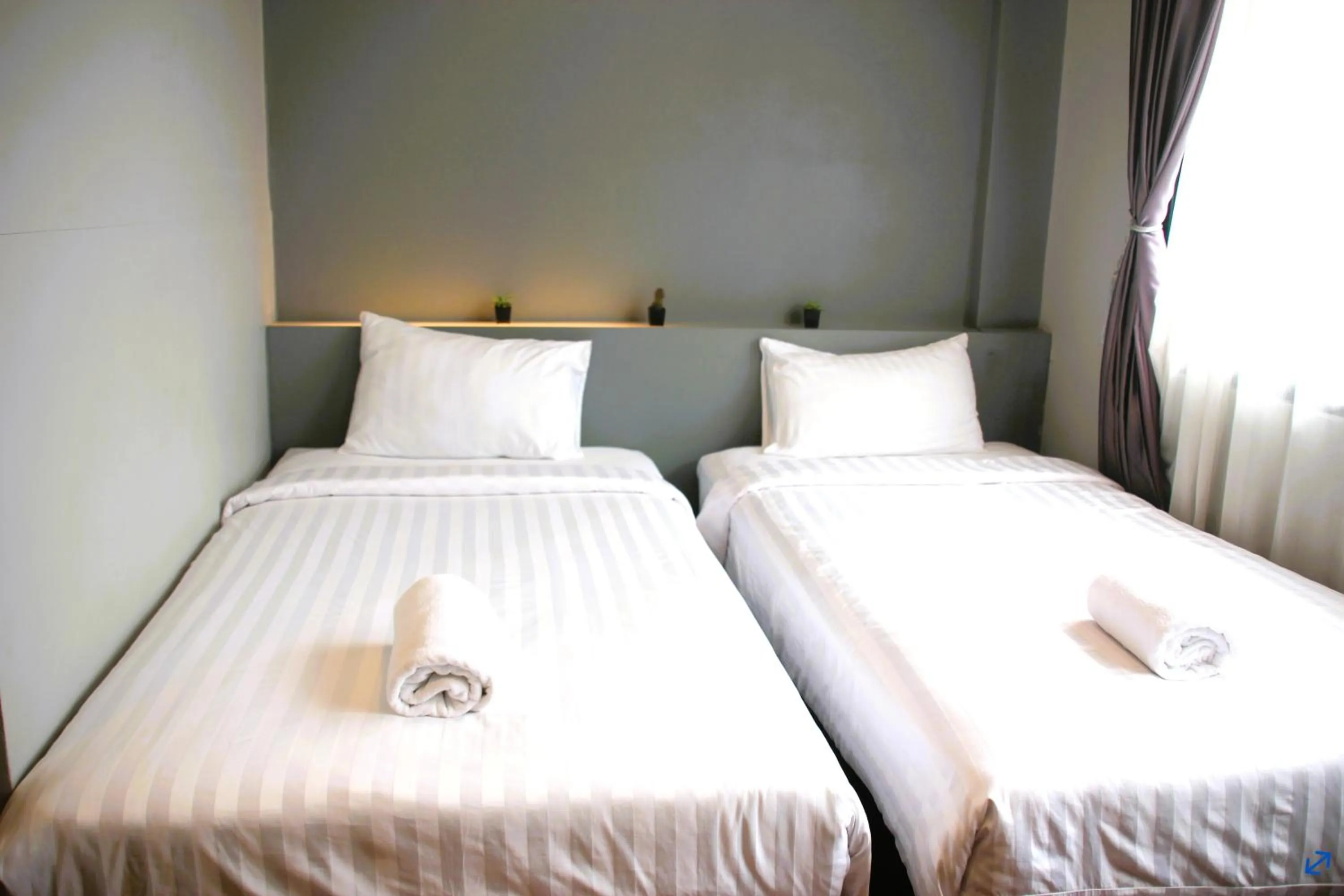 Bed in Lux Rooms Night Bazaar