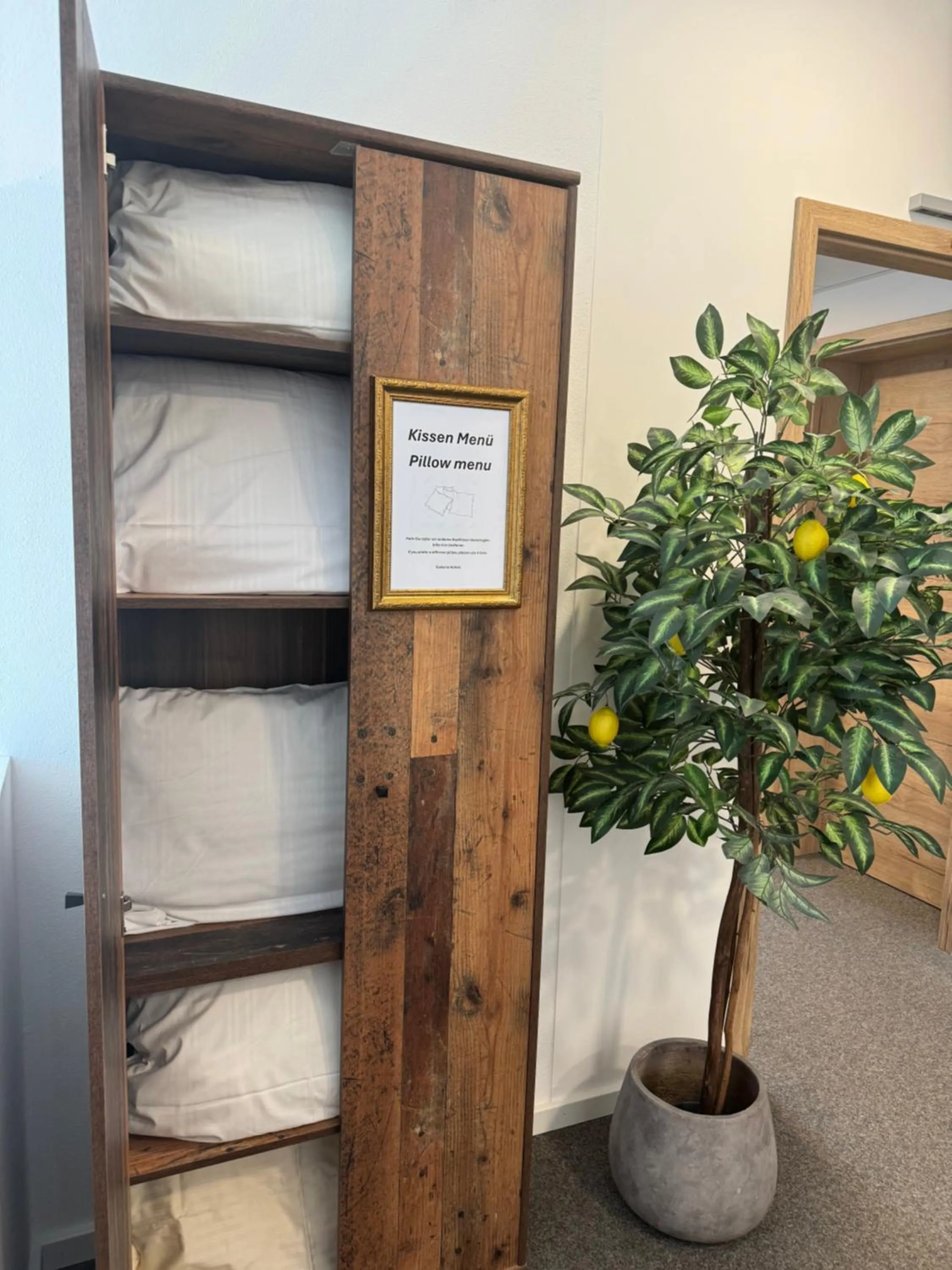 Decorative detail in Hotel Villa Toskana